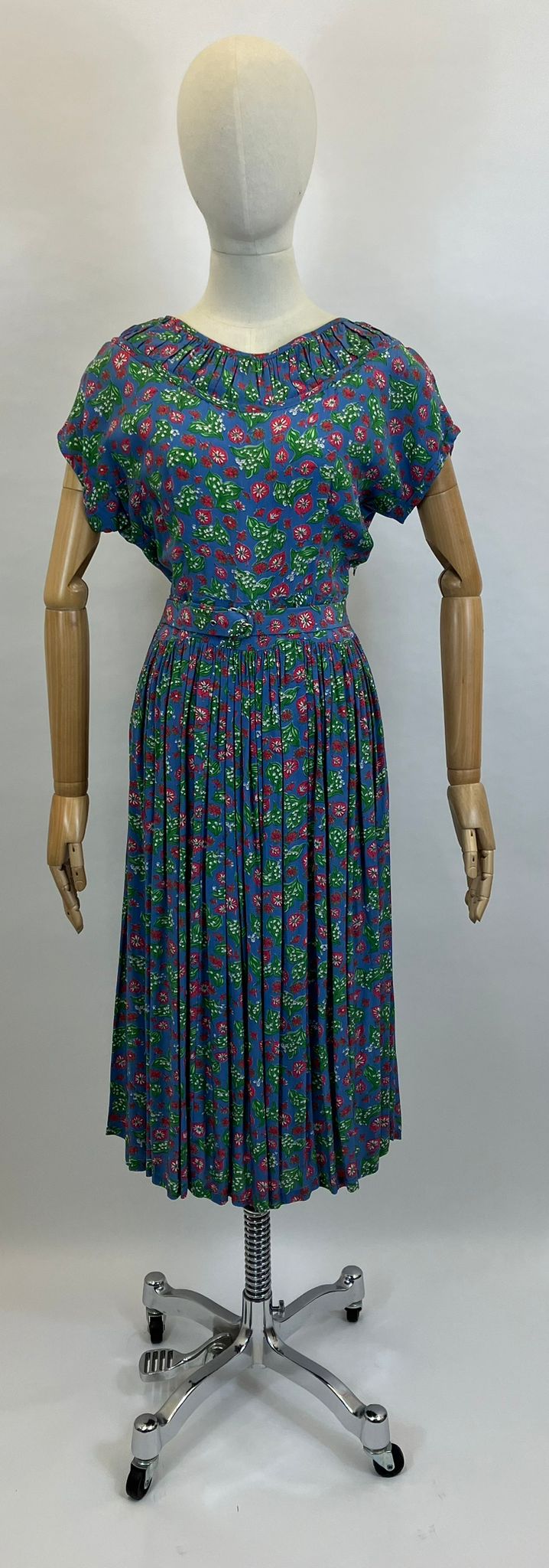 Original 1940’s Novelty print Dress - Lily of the Valley on a background of Blue