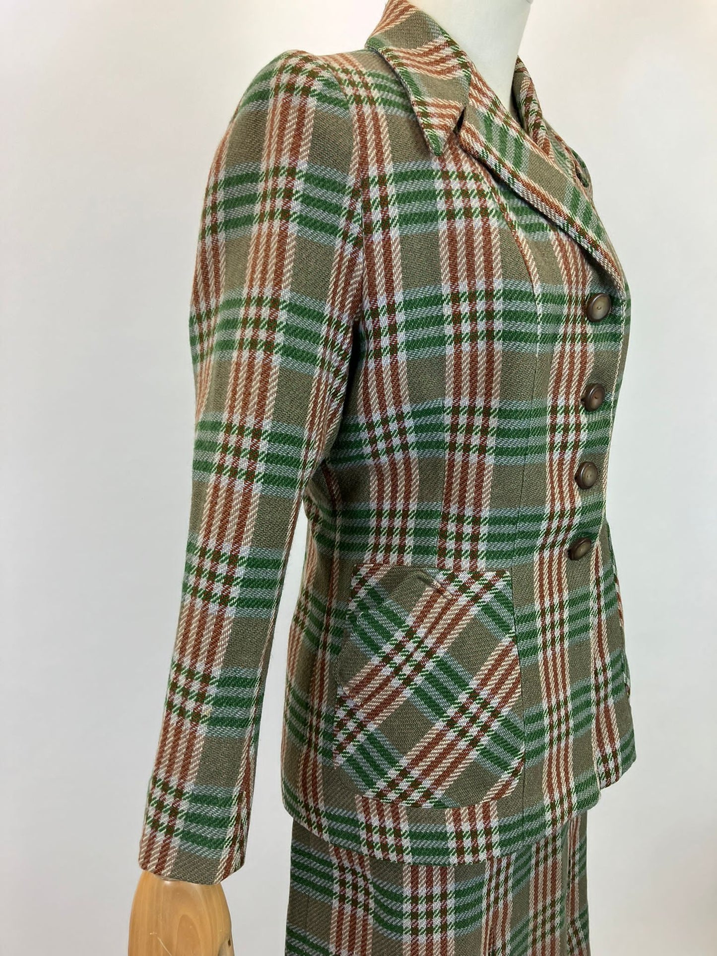 Original 1940’s CC41 Spectacular Woollen Plaid suit - in Greens and brown plaid