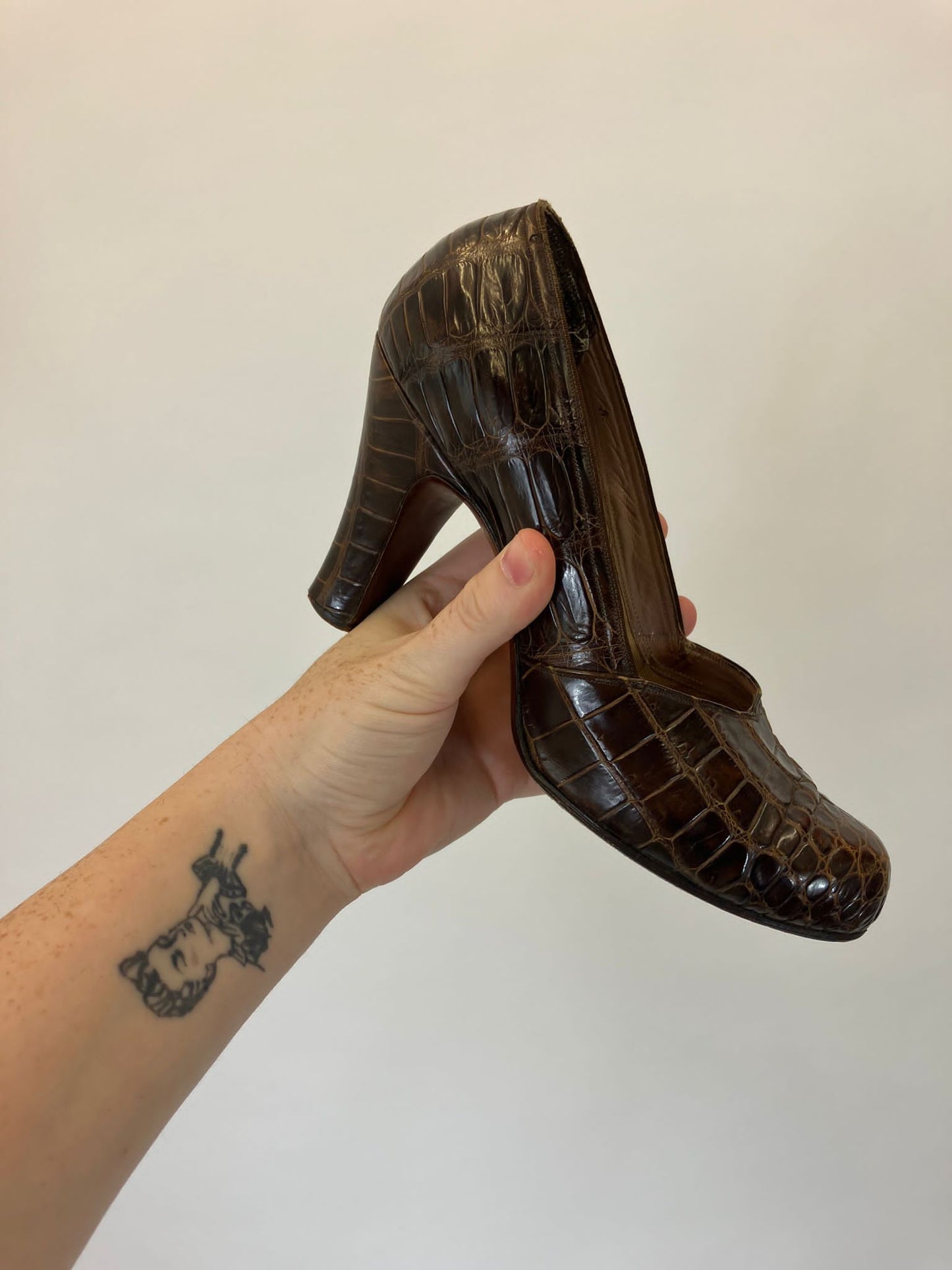 Original 40's Faux Alligator Shoes - in Chocolate Brown