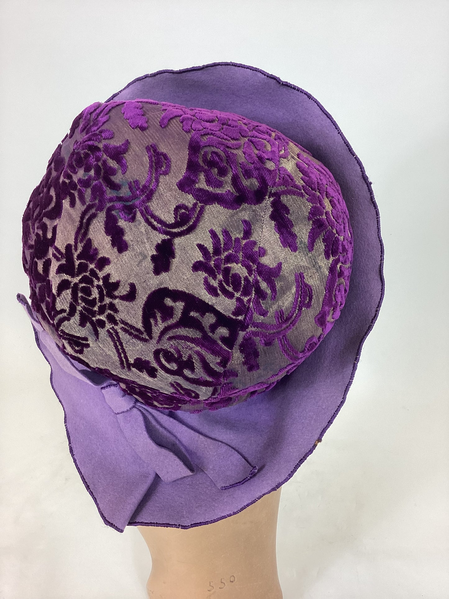 Original 20’s / 30’s maybe earlier Amazing hat - Purple flock Velvet and Felt