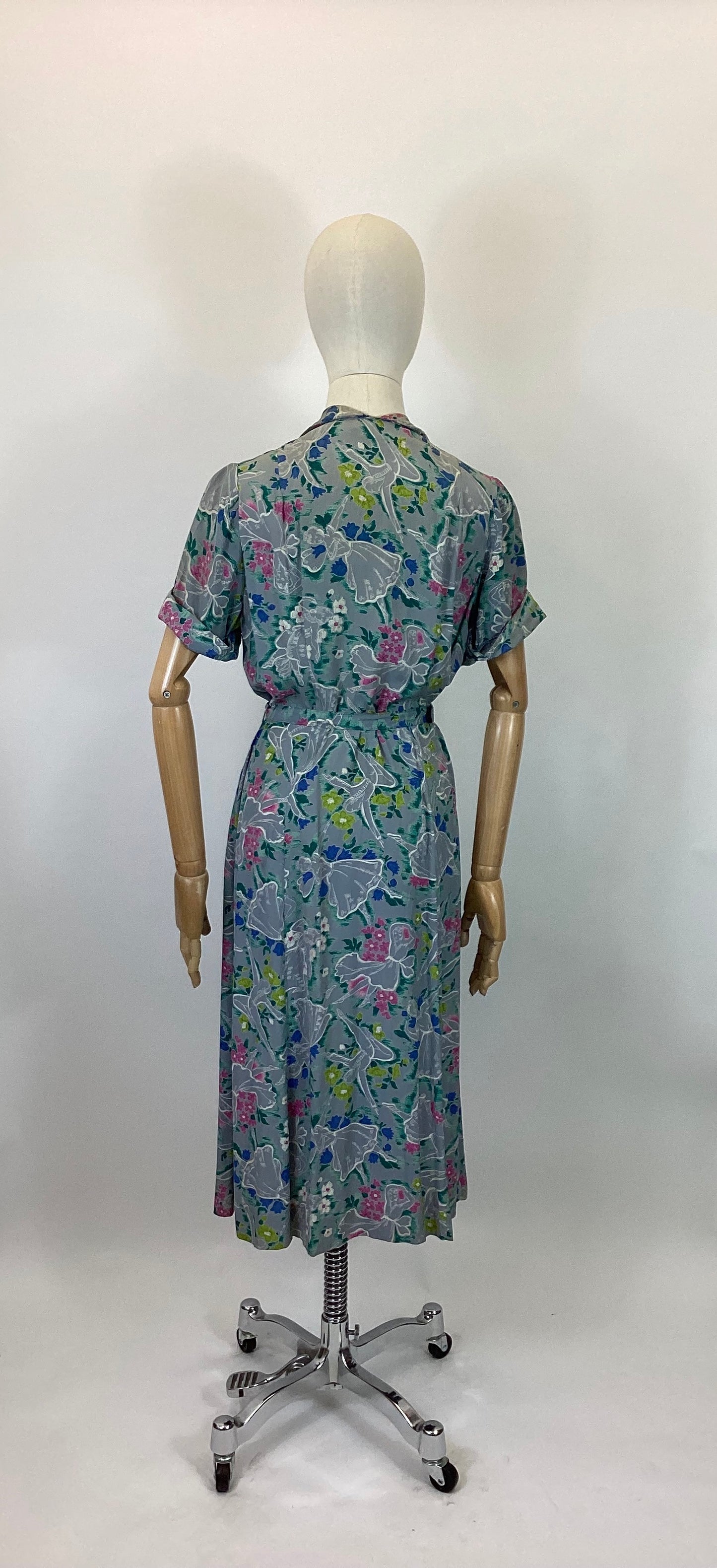 Original Fabulous 1940's  Novelty Print dress - Pale slate grey with hints of chartreuse, jade, blue and hot pink