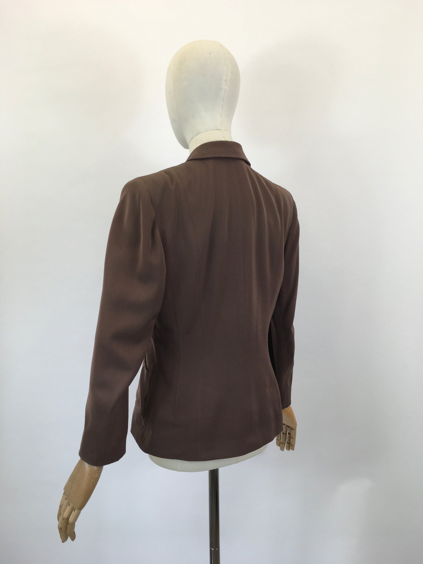 Original 1940’s Fabulous Fitted Jacket - mid Brown