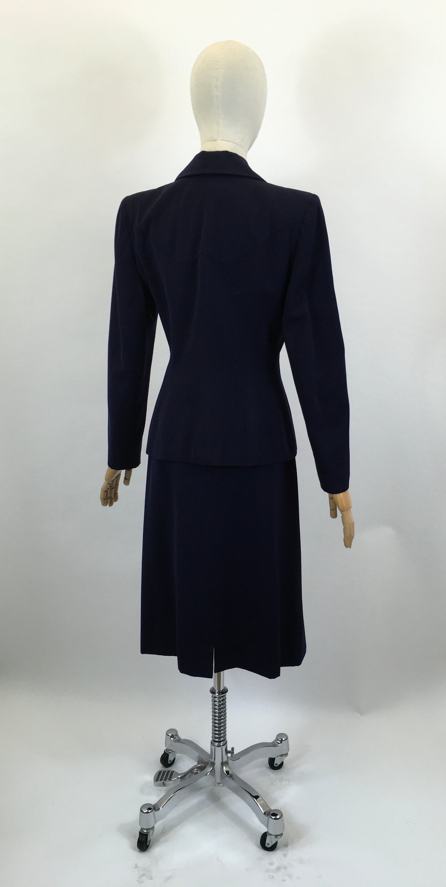 RESERVED FOR EMILY L. PLEASE DO NOT BUY. Original 1940’s Fabulous 2pc suit - True Navy