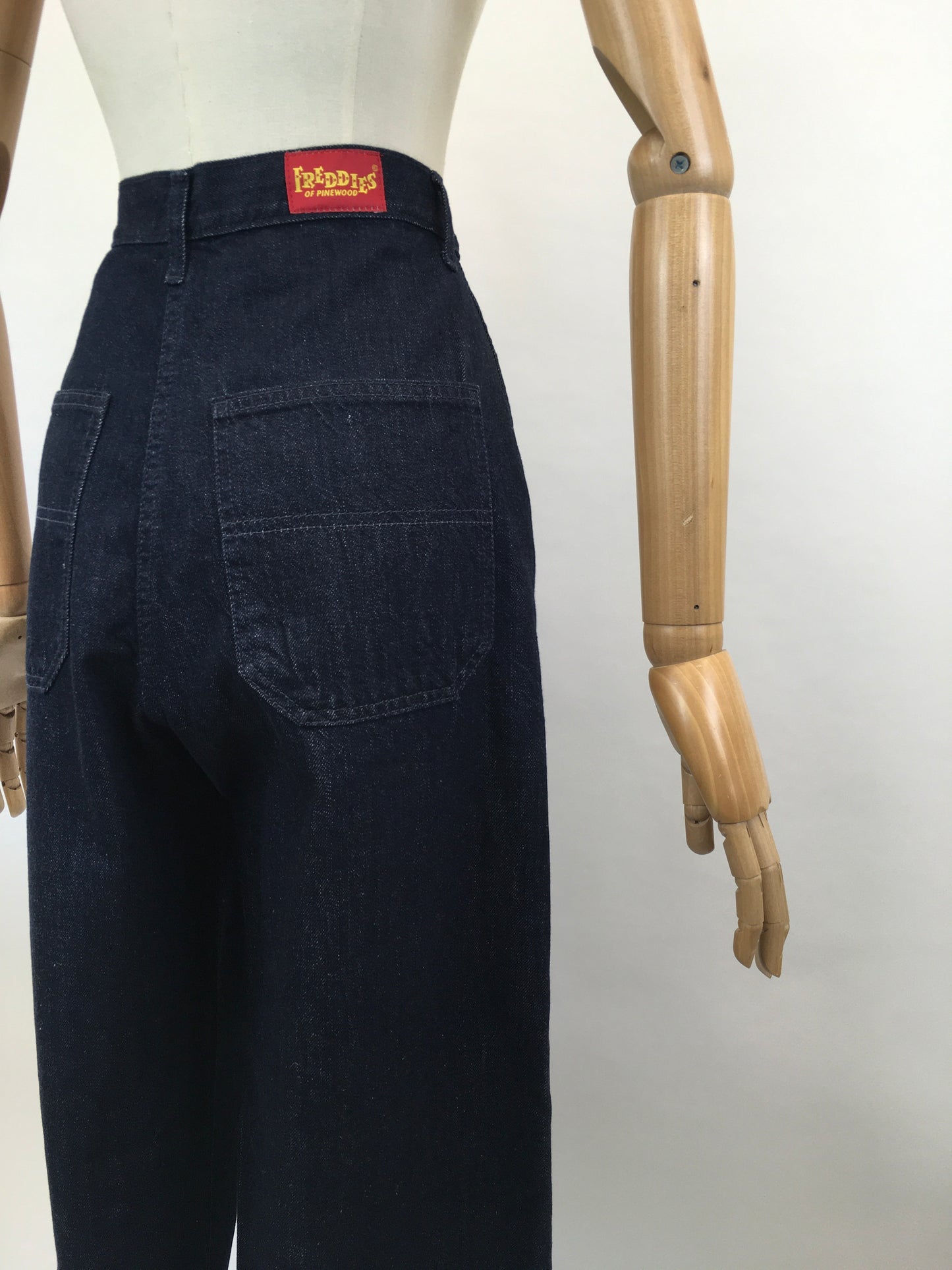 Freddie’s Of Pinewood 40s Button Jeans in Indigo