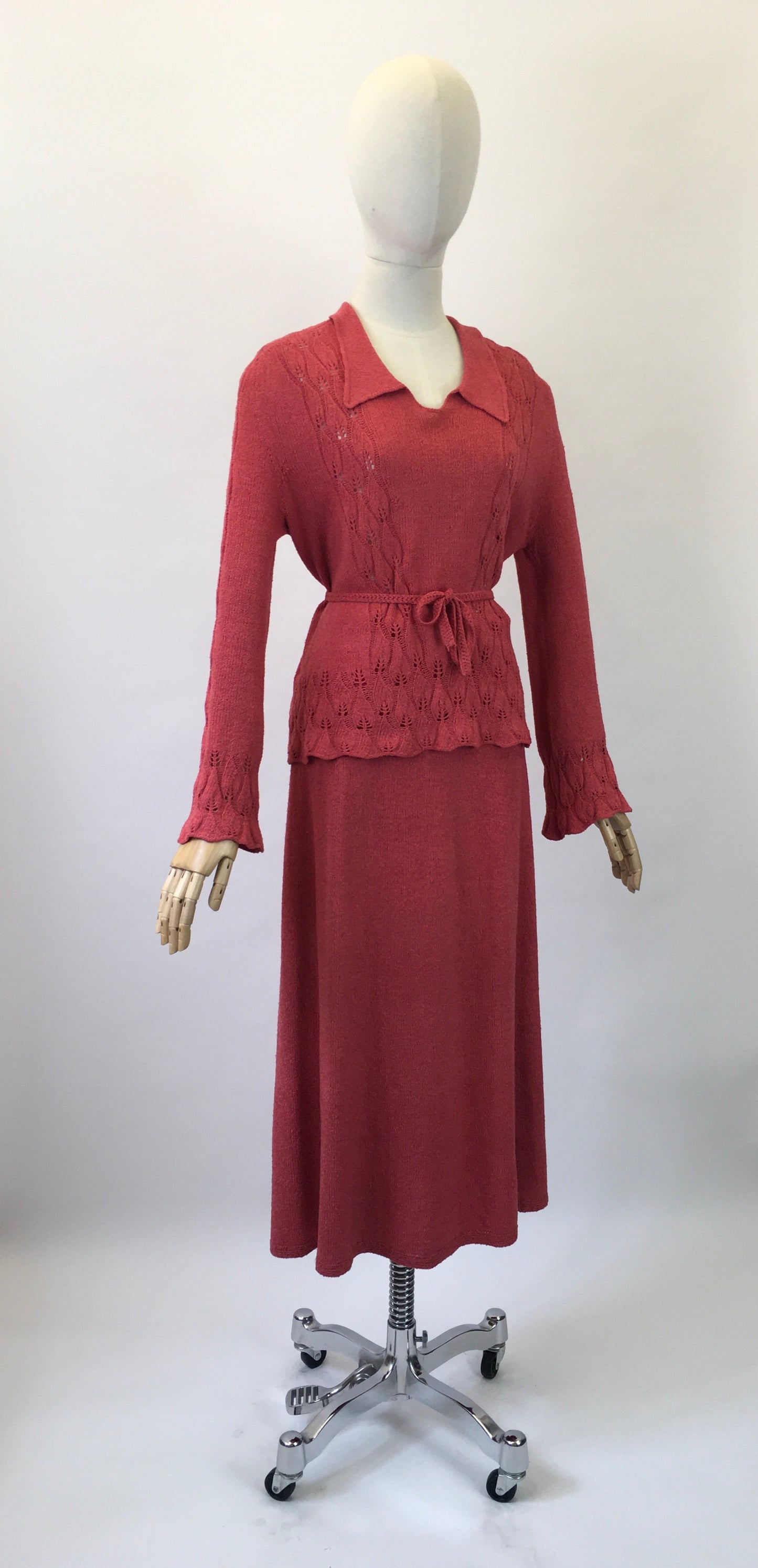 Original late 30's 3pc Knit Set - in Gorgeous Salmon