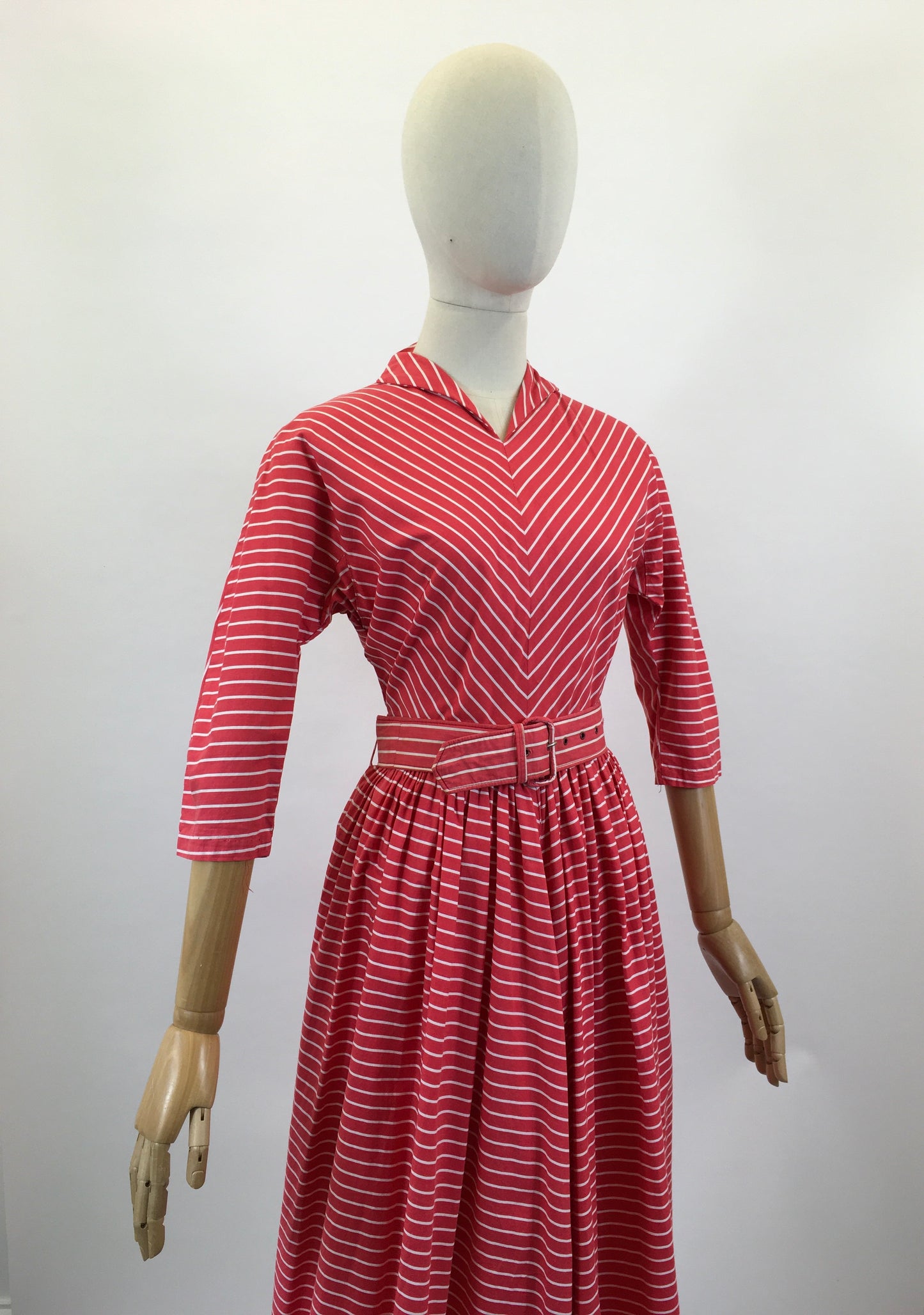 Original early 1950’s Cotton Day Dress - Red/ white