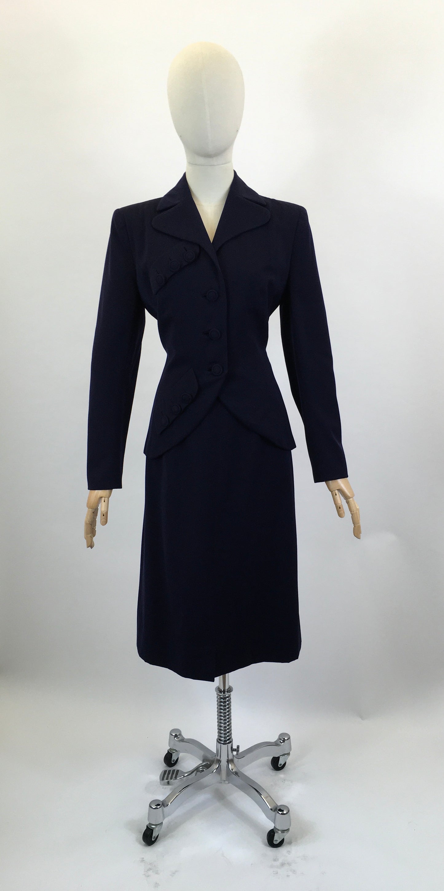 RESERVED FOR EMILY L. PLEASE DO NOT BUY. Original 1940’s Fabulous 2pc suit - True Navy