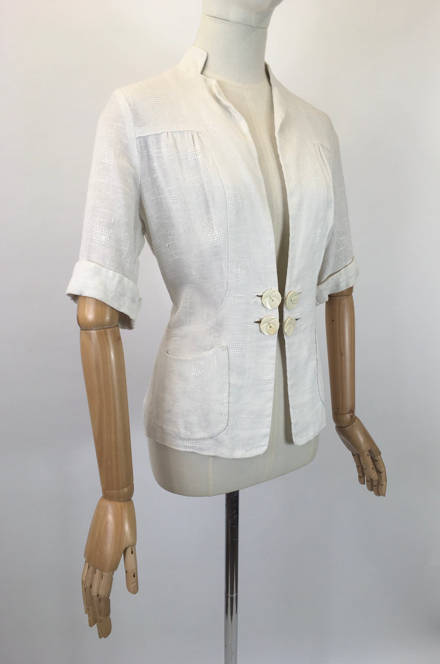 Original 1930’s Exquisite Linen Summer Jacket - In A Textured Off White Linen