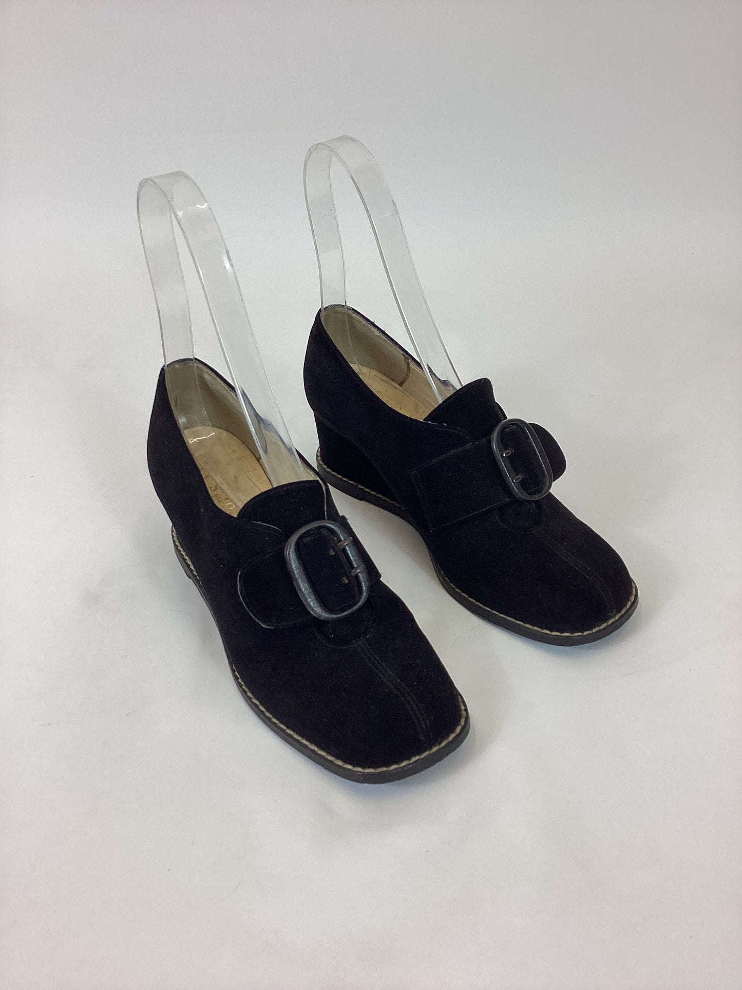 Original 1940’s Gorgeous Wedge Shoes - Black Suede