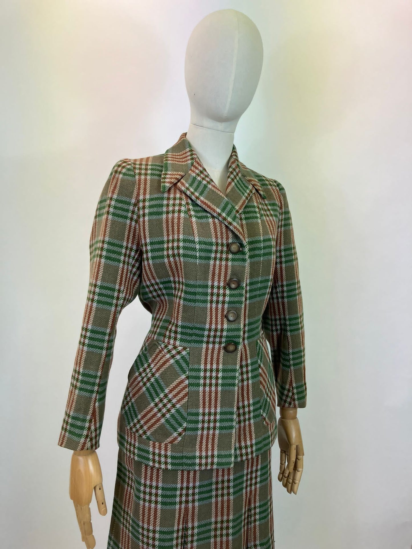 Original 1940’s CC41 Spectacular Woollen Plaid suit - in Greens and brown plaid