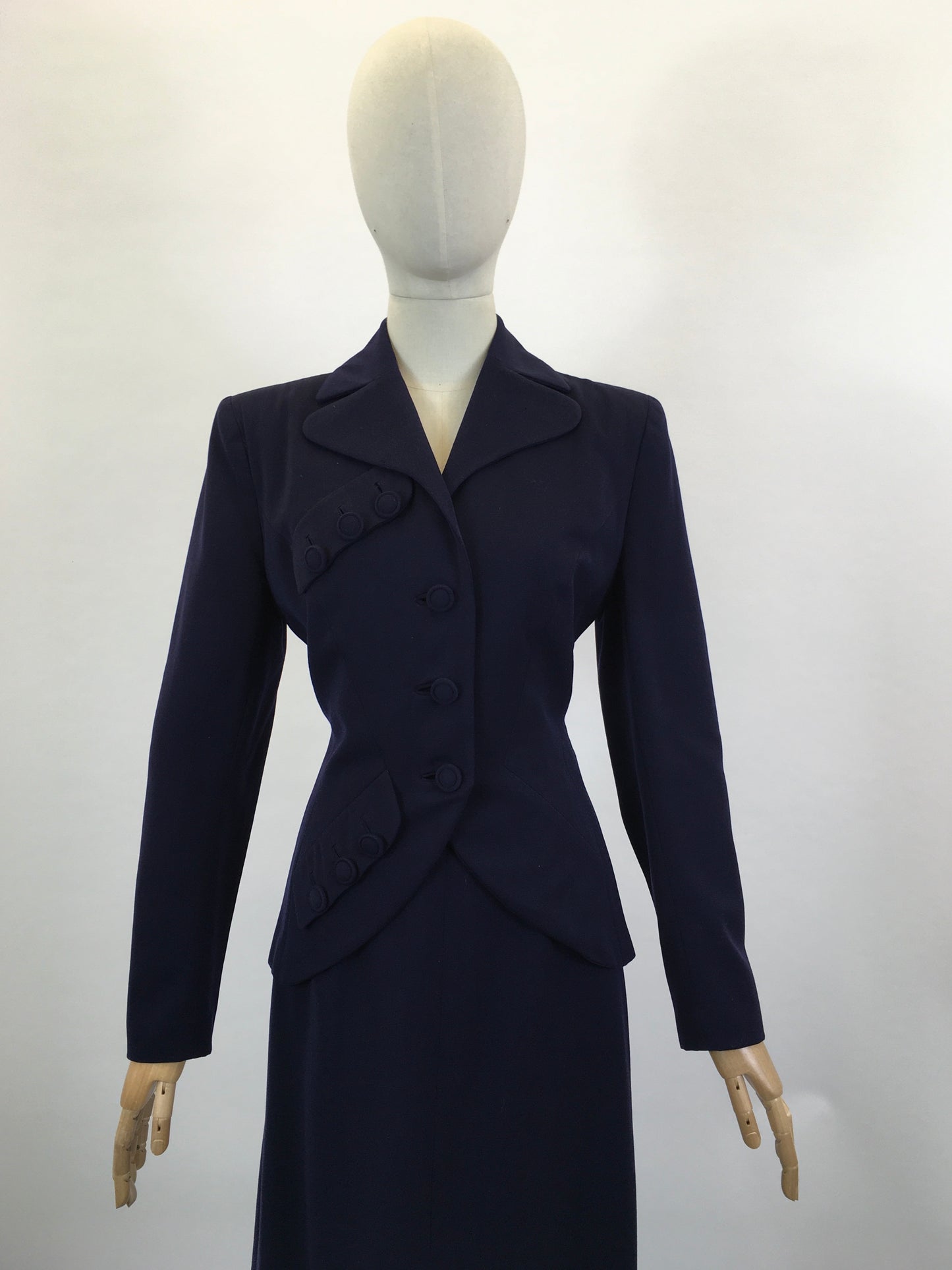 RESERVED FOR EMILY L. PLEASE DO NOT BUY. Original 1940’s Fabulous 2pc suit - True Navy