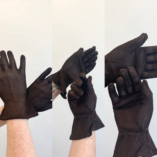 Original 1940's/50's Fine knit Gloves - dark brown.