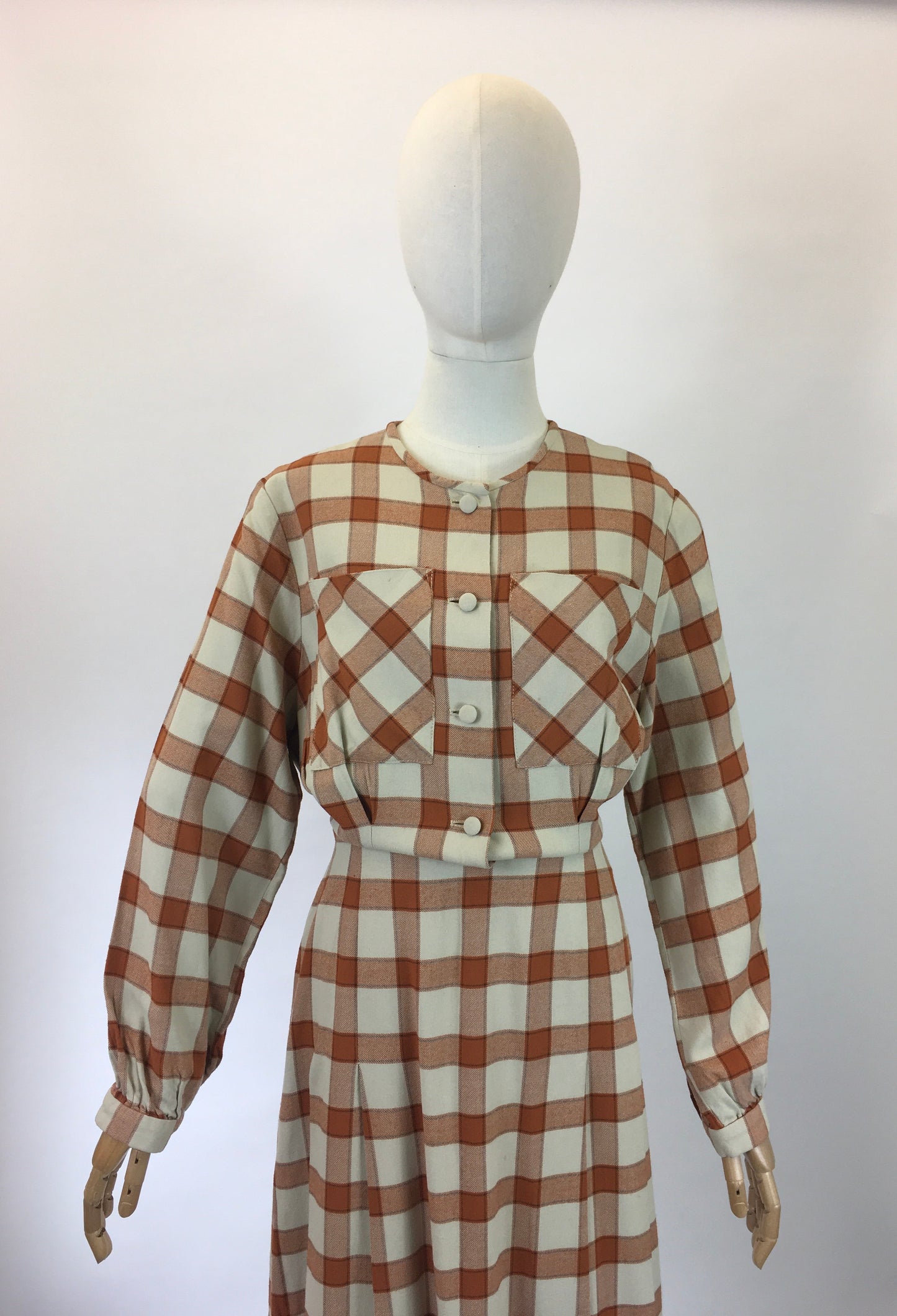 RESERVED DO NOT BUY Original 1940s woollen plaid dress - in gorgeous Cinnamon/taupe/cream