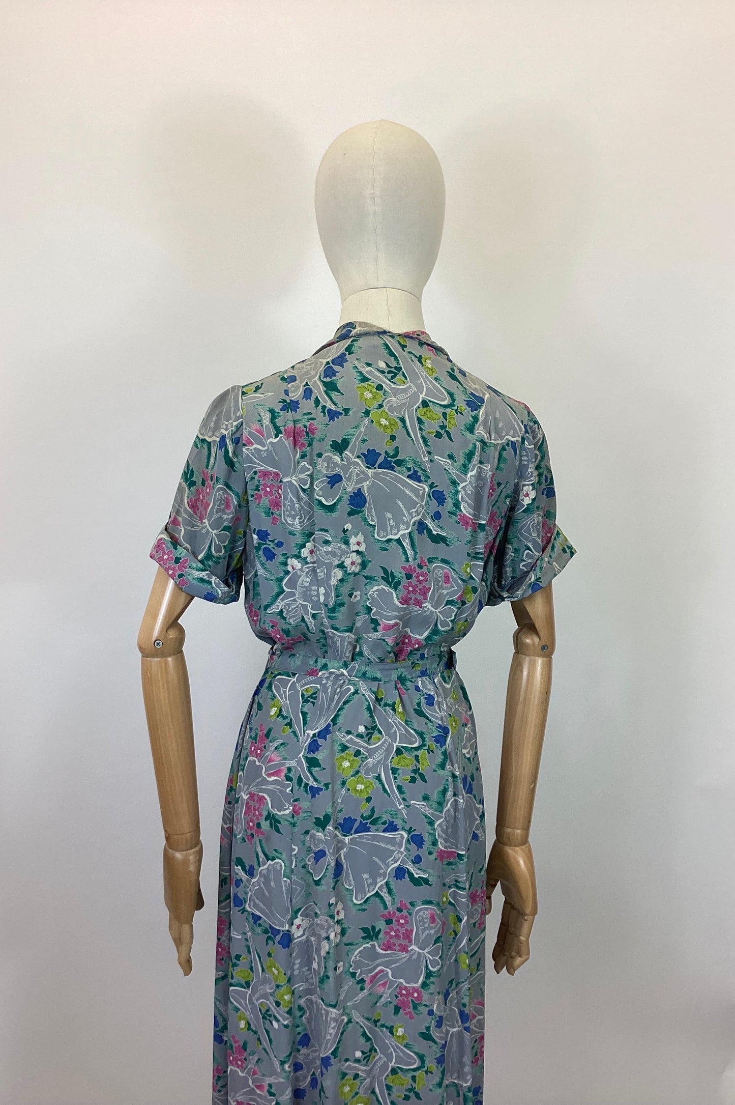 Original Fabulous 1940's  Novelty Print dress - Pale slate grey with hints of chartreuse, jade, blue and hot pink