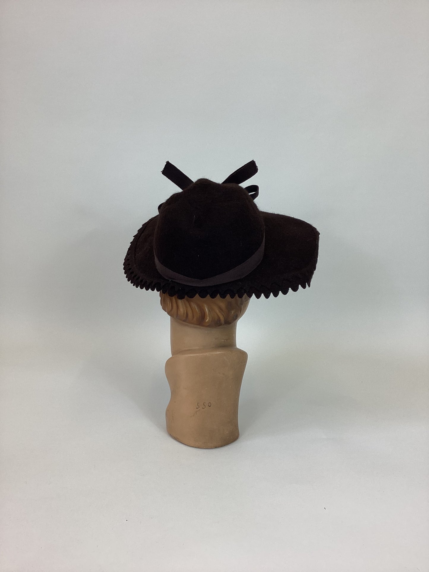 Original 40's Gorgeous Felted Hat - in Rich dark Brown