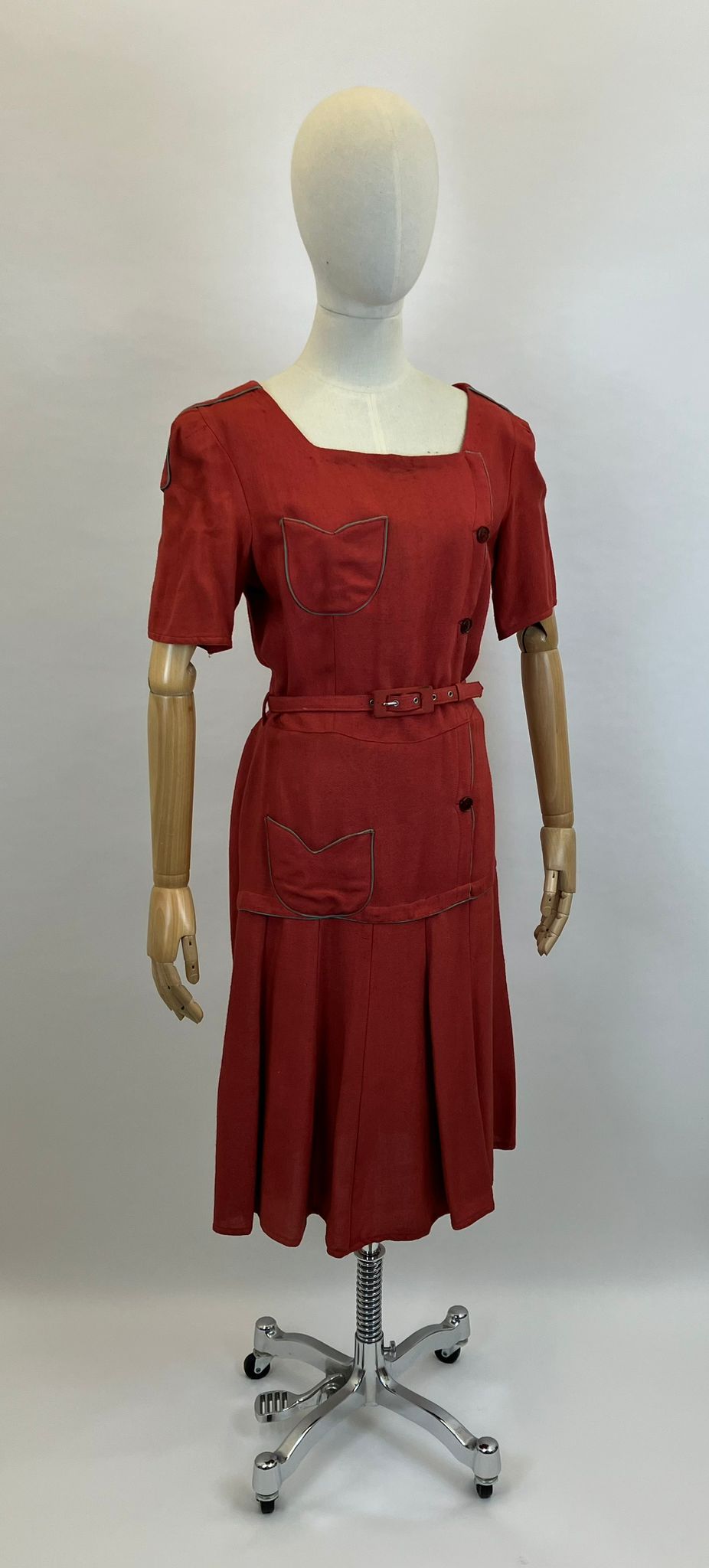 Original 1940’s CC41 Moygashel Fabulous 2 tone dress - Rust and Green