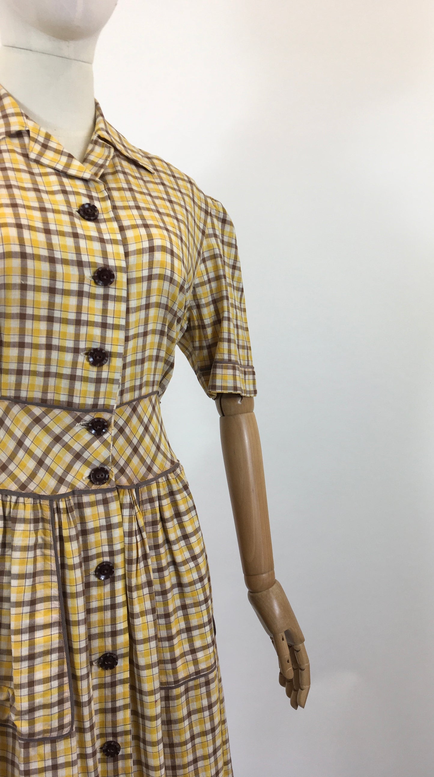 Original CC41 1940’s Gorgeous Plaid Dress - Brown and Yellow