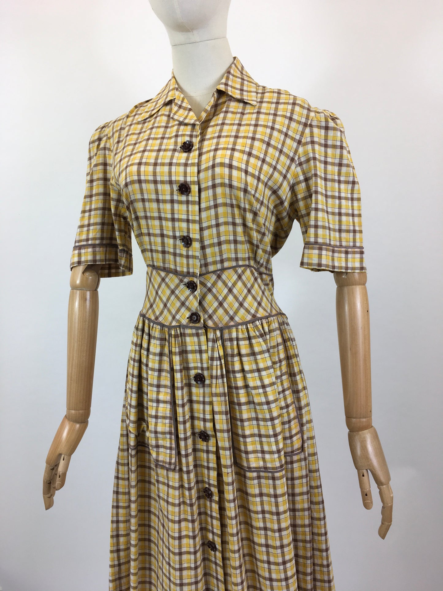 Original CC41 1940’s Gorgeous Plaid Dress - Brown and Yellow