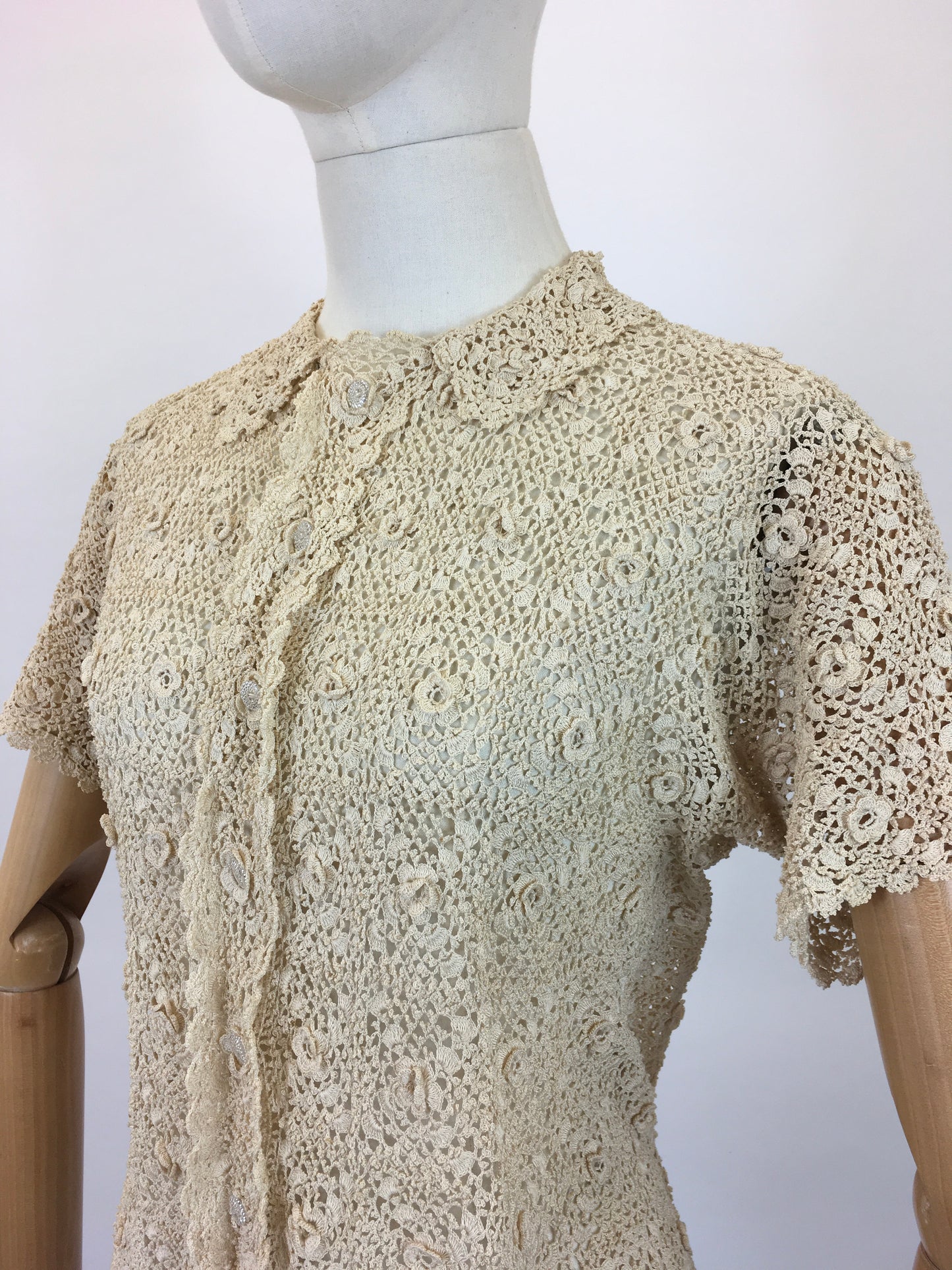 Original 30’s Crochet Blouse - in Cream