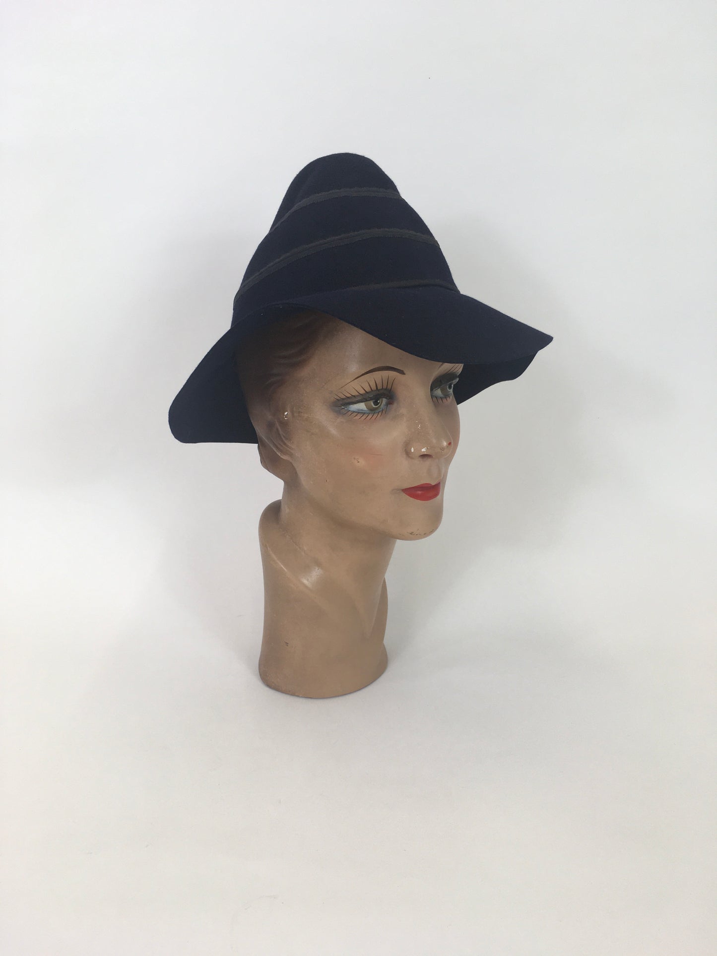 Original 1930’s / 1940’s Fedora Hat with Bow Detailing - In A Deep Navy