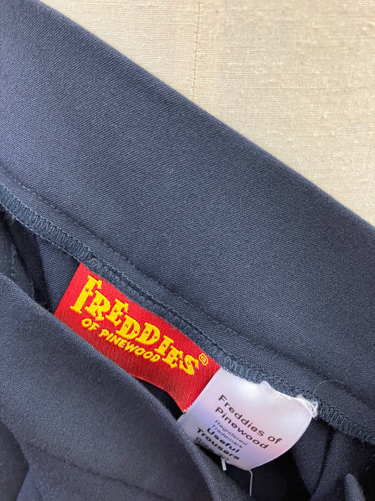 Freddie’s of Pinewood Useful trousers in Navy