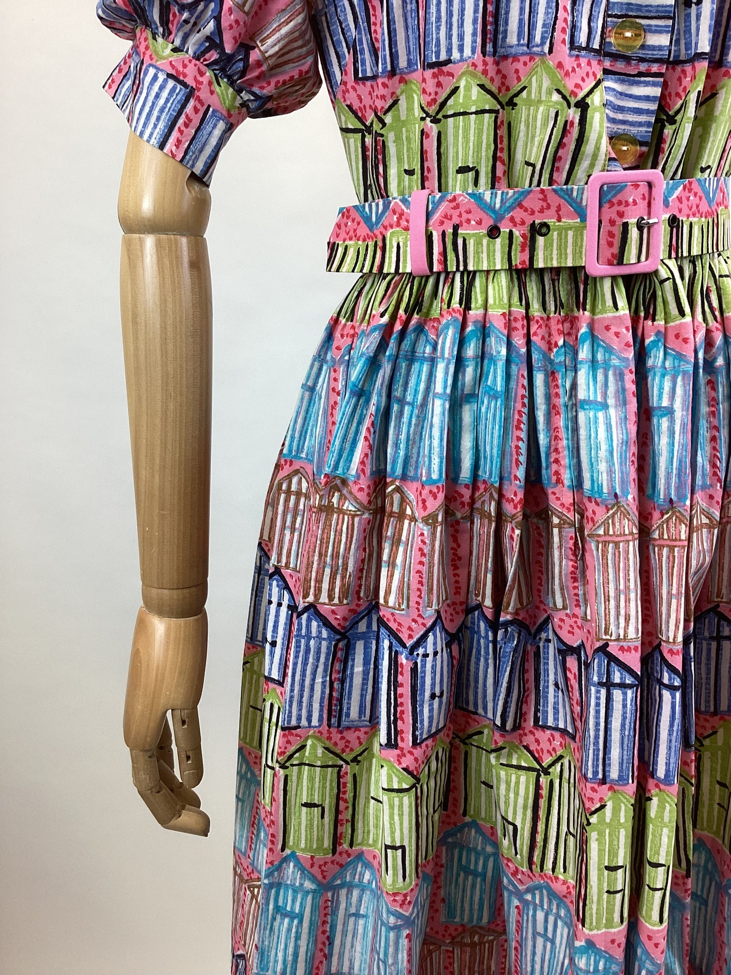 Original 50’s Fabulous Novelty Print dress -  vibrant Beach Huts