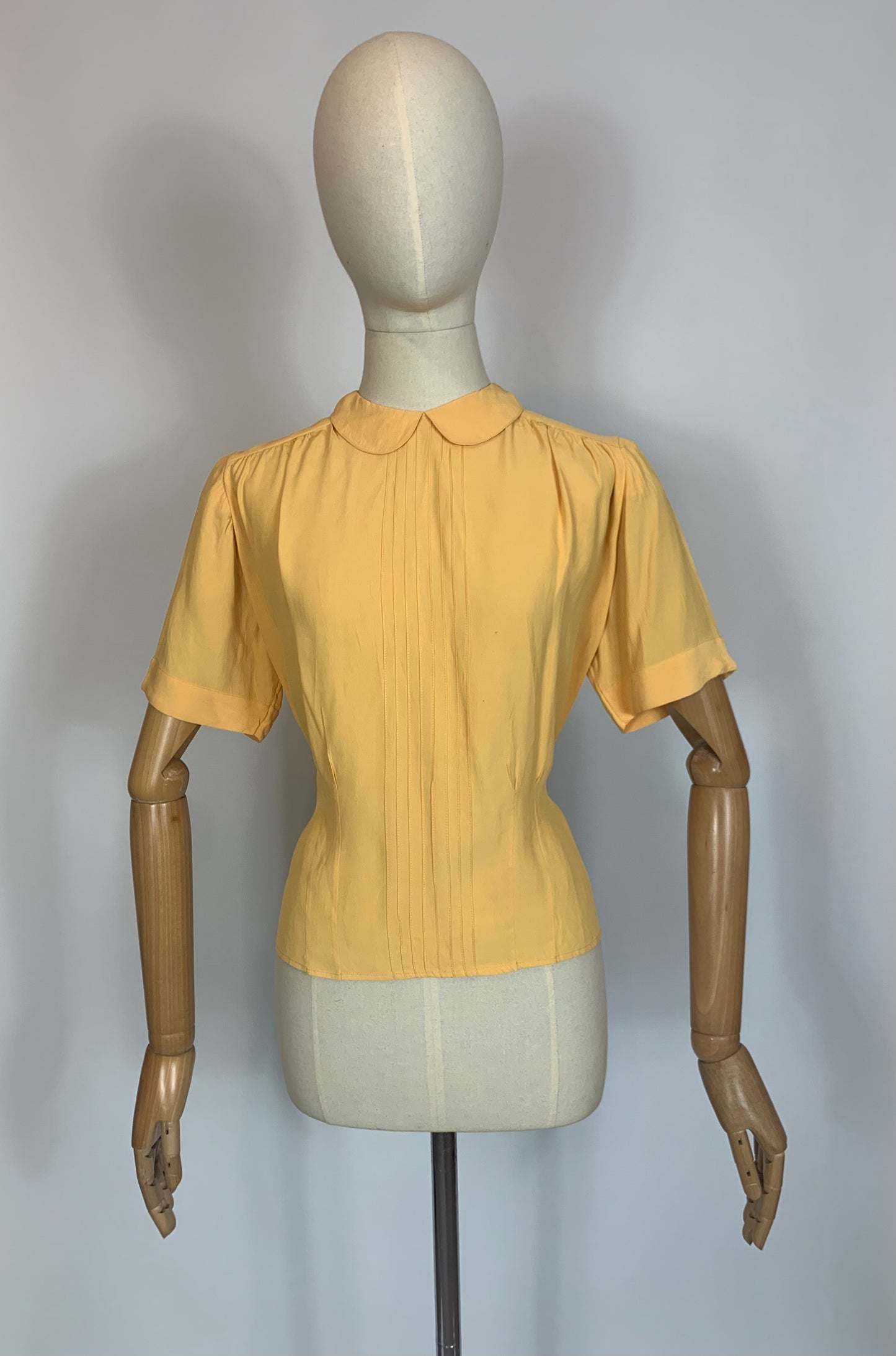 Original 1940’s CC41 blouse in Golden Yellow