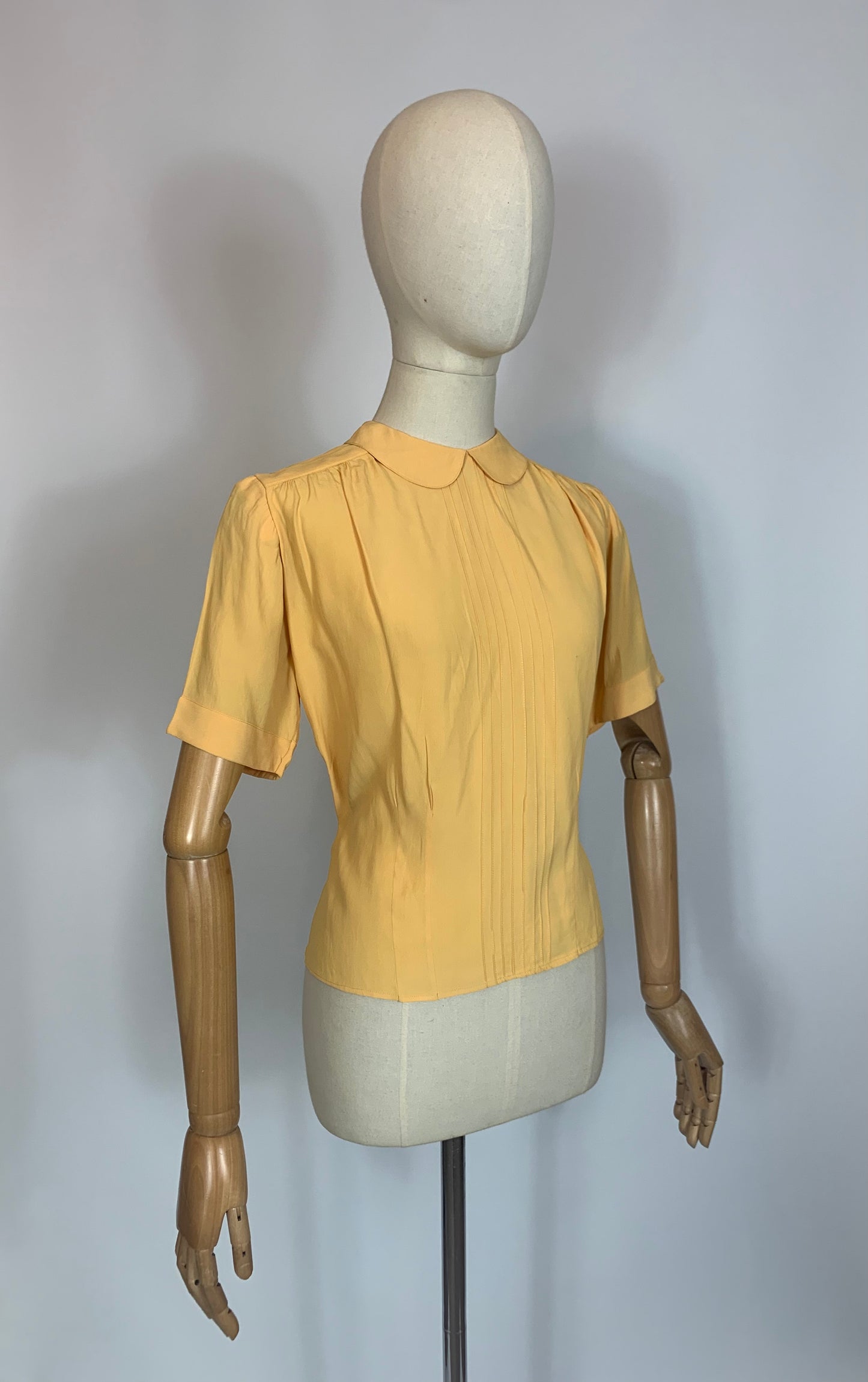 Original 1940’s CC41 blouse in Golden Yellow