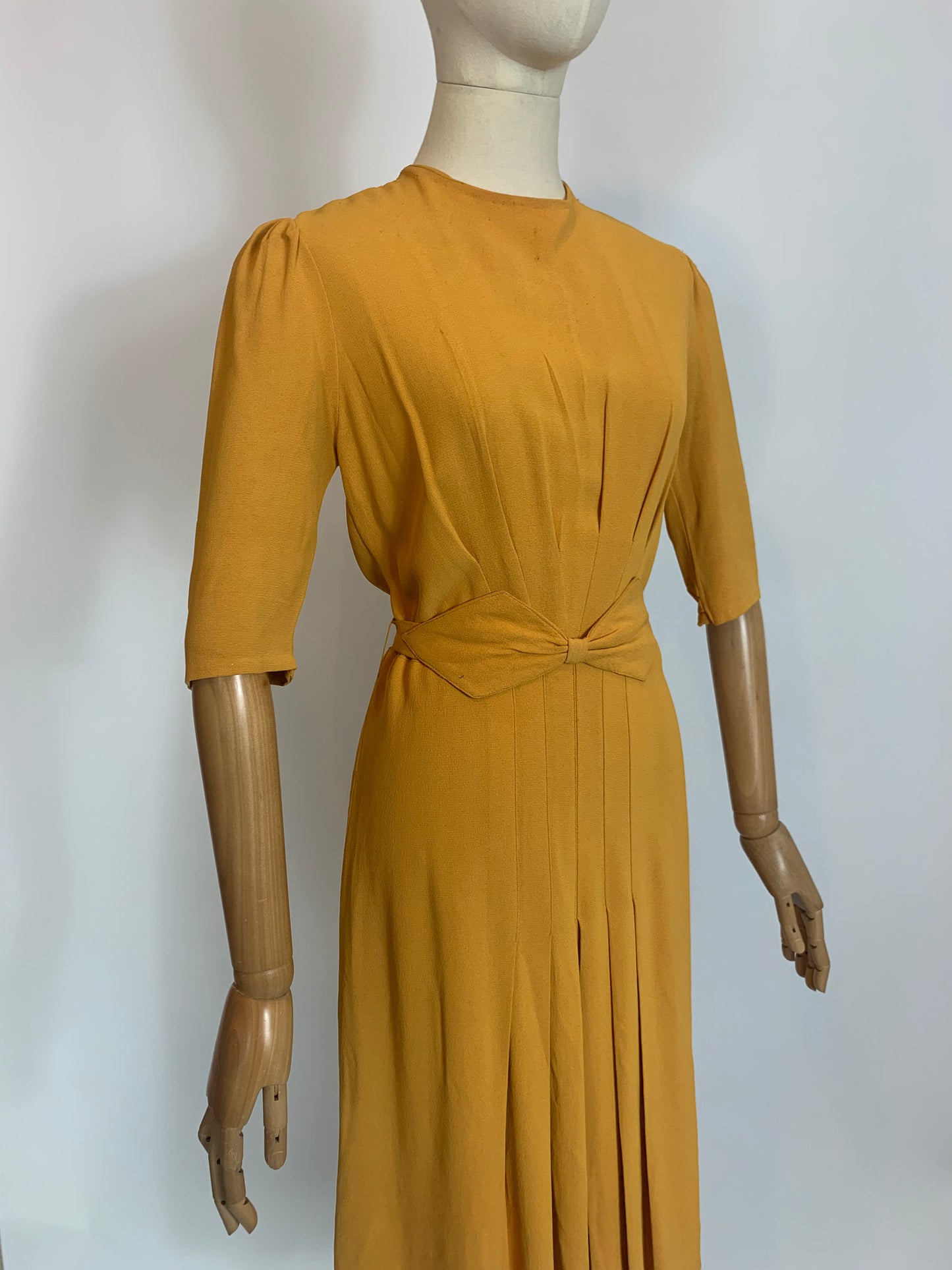 Original 1940’s Beautiful Crepe dress - in Mustard Yellow