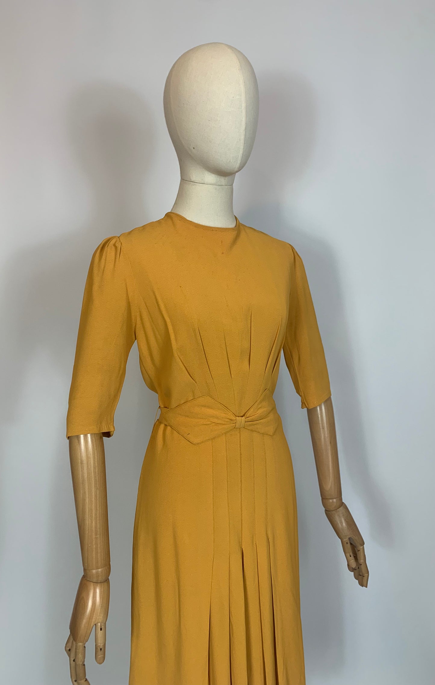 Original 1940’s Beautiful Crepe dress - in Mustard Yellow