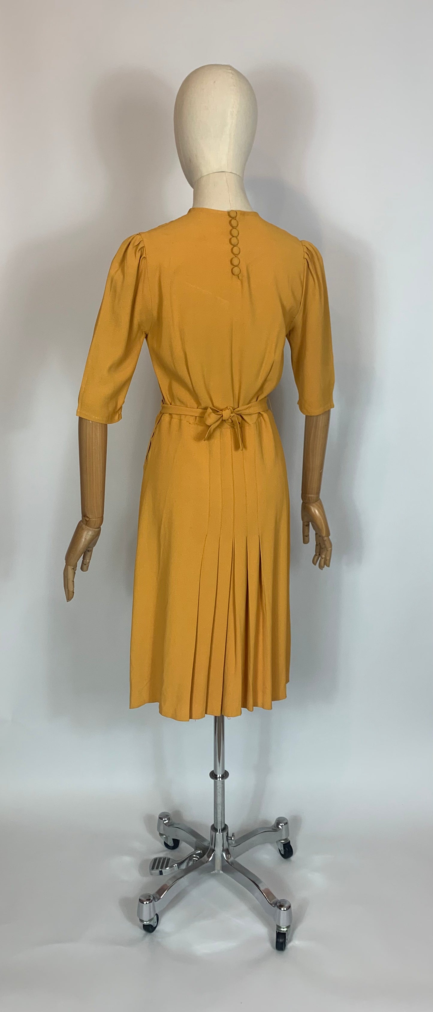 Original 1940’s Beautiful Crepe dress - in Mustard Yellow