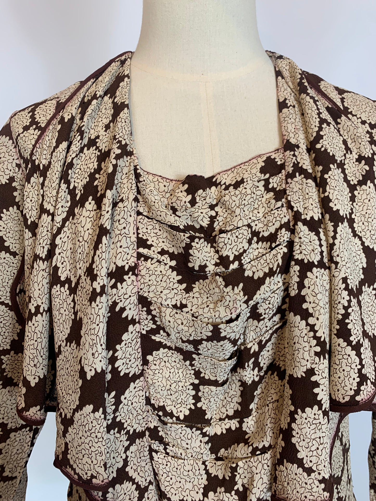 Original 1930’s Beautiful silk Blouse - Brown / Cream