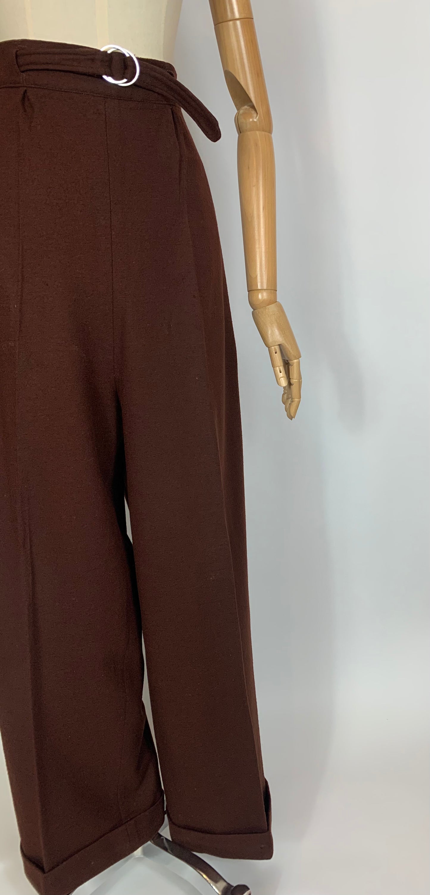 Original Rare 11011 Dinner plate label 1940’s Woollen trousers - Brown