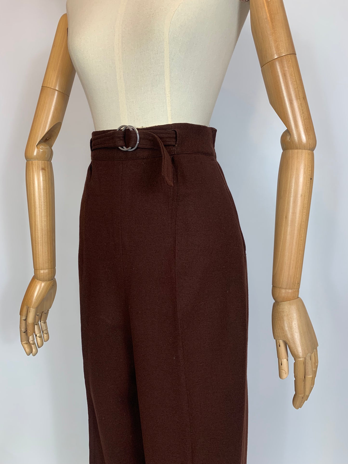 Original Rare 11011 Dinner plate label 1940’s Woollen trousers - Brown