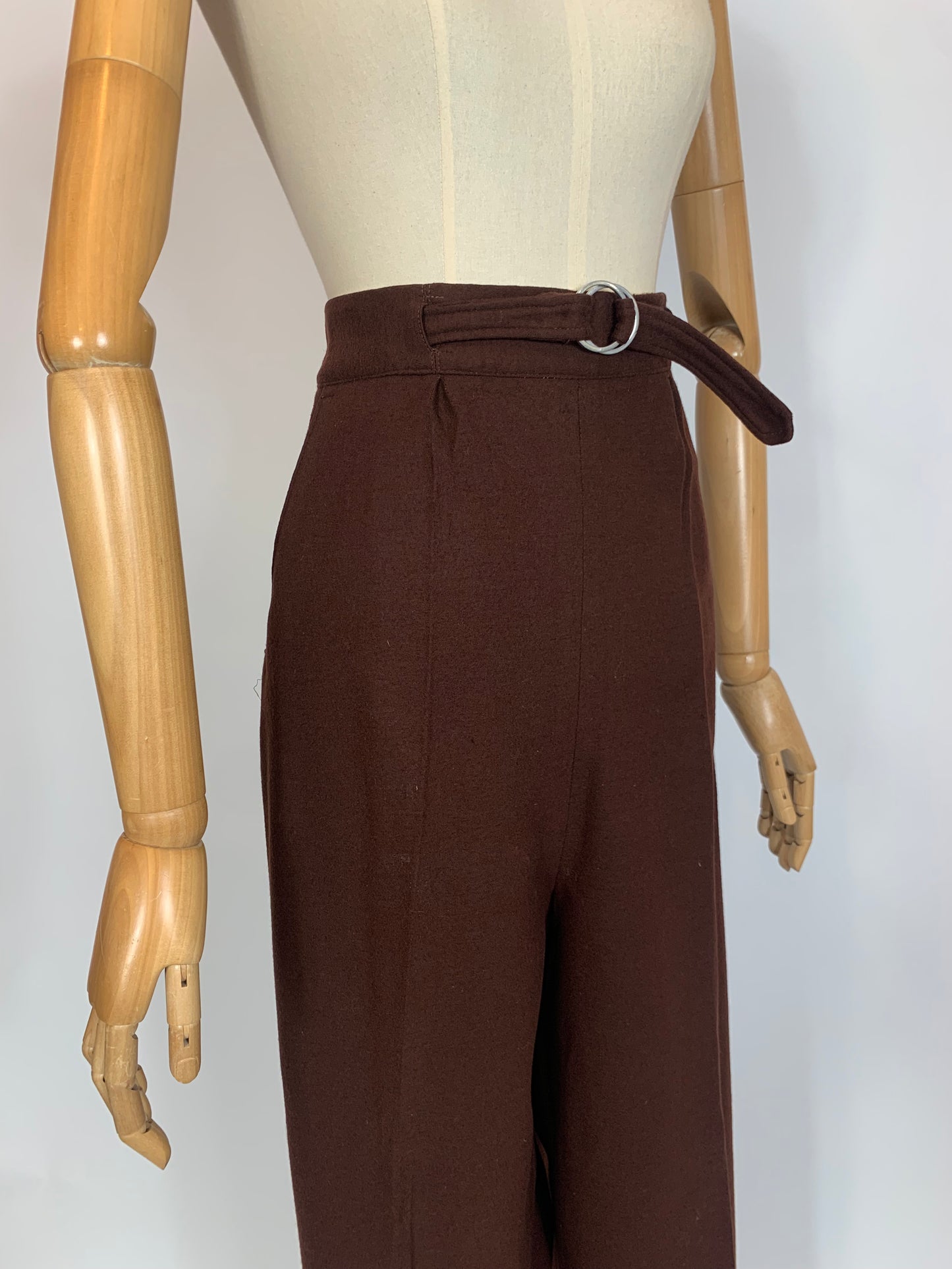 Original Rare 11011 Dinner plate label 1940’s Woollen trousers - Brown