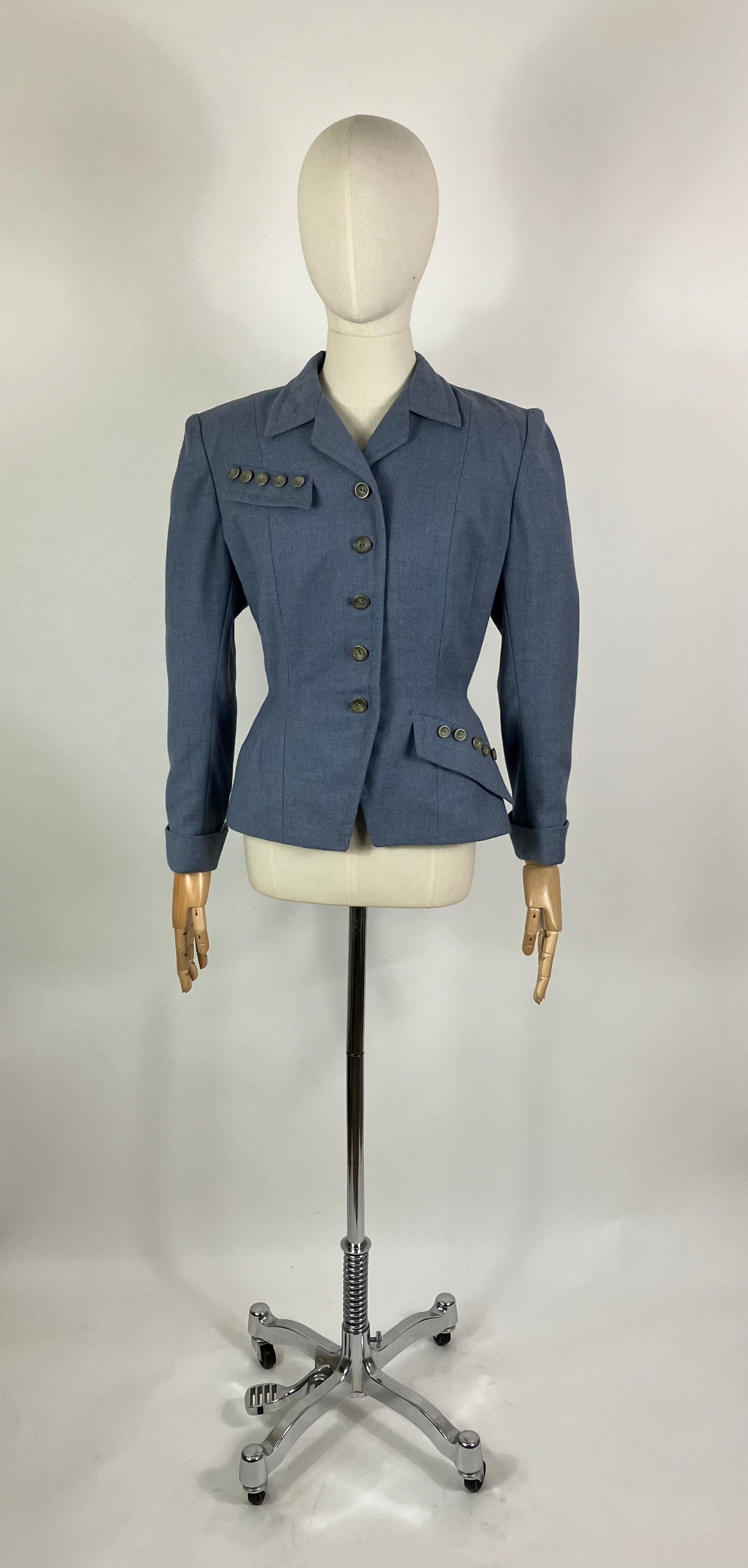 Original 1940's Gorgeous Woollen Jacket - in Powder Blue