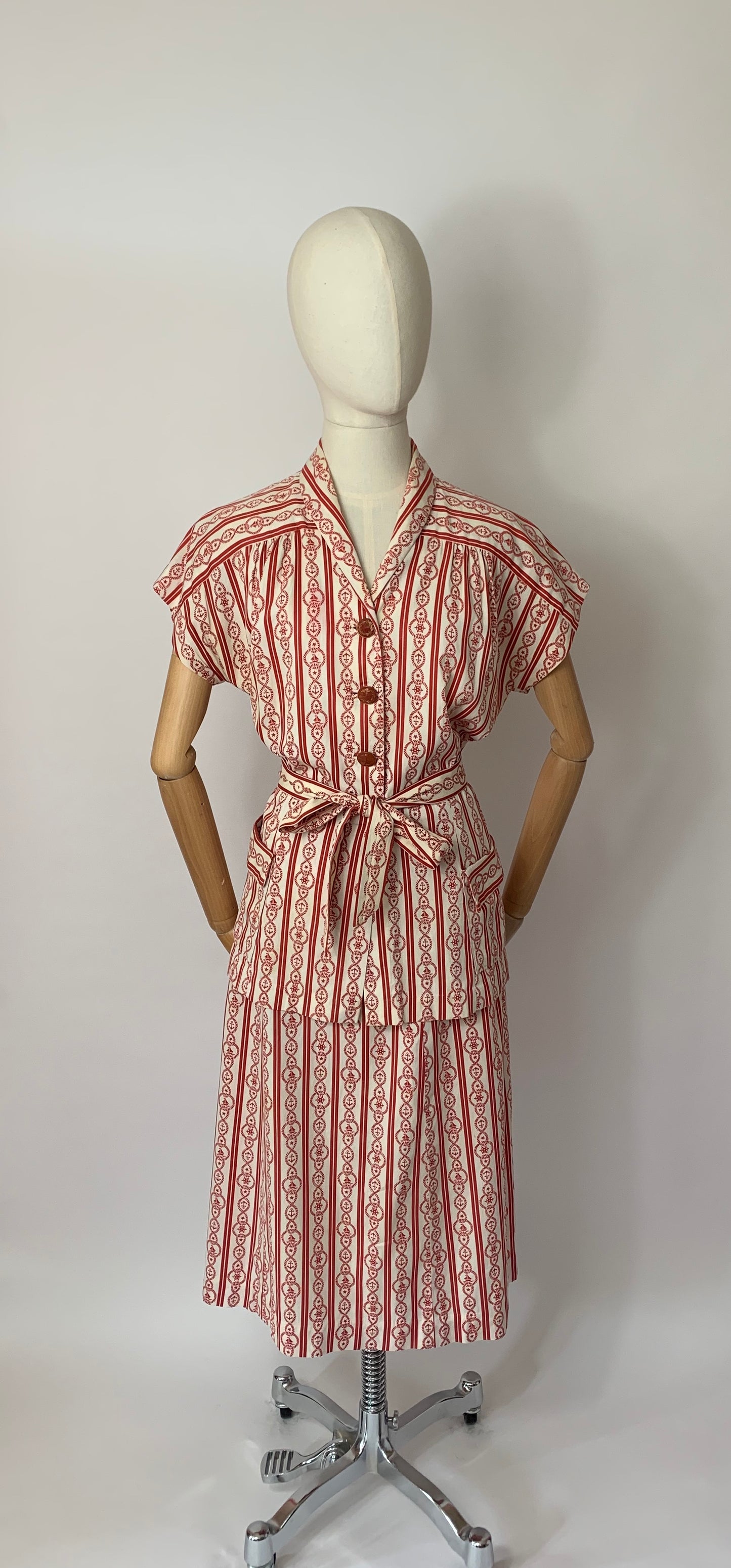 Original 1940’s 3 pc Summer Suit - In a lovely Nautical Print in Red & Ivory