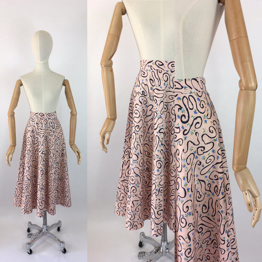 Original Late 1940s Full Circle Skirt - In a Lovely Floral and Swirl Pattern Cotton Sateen