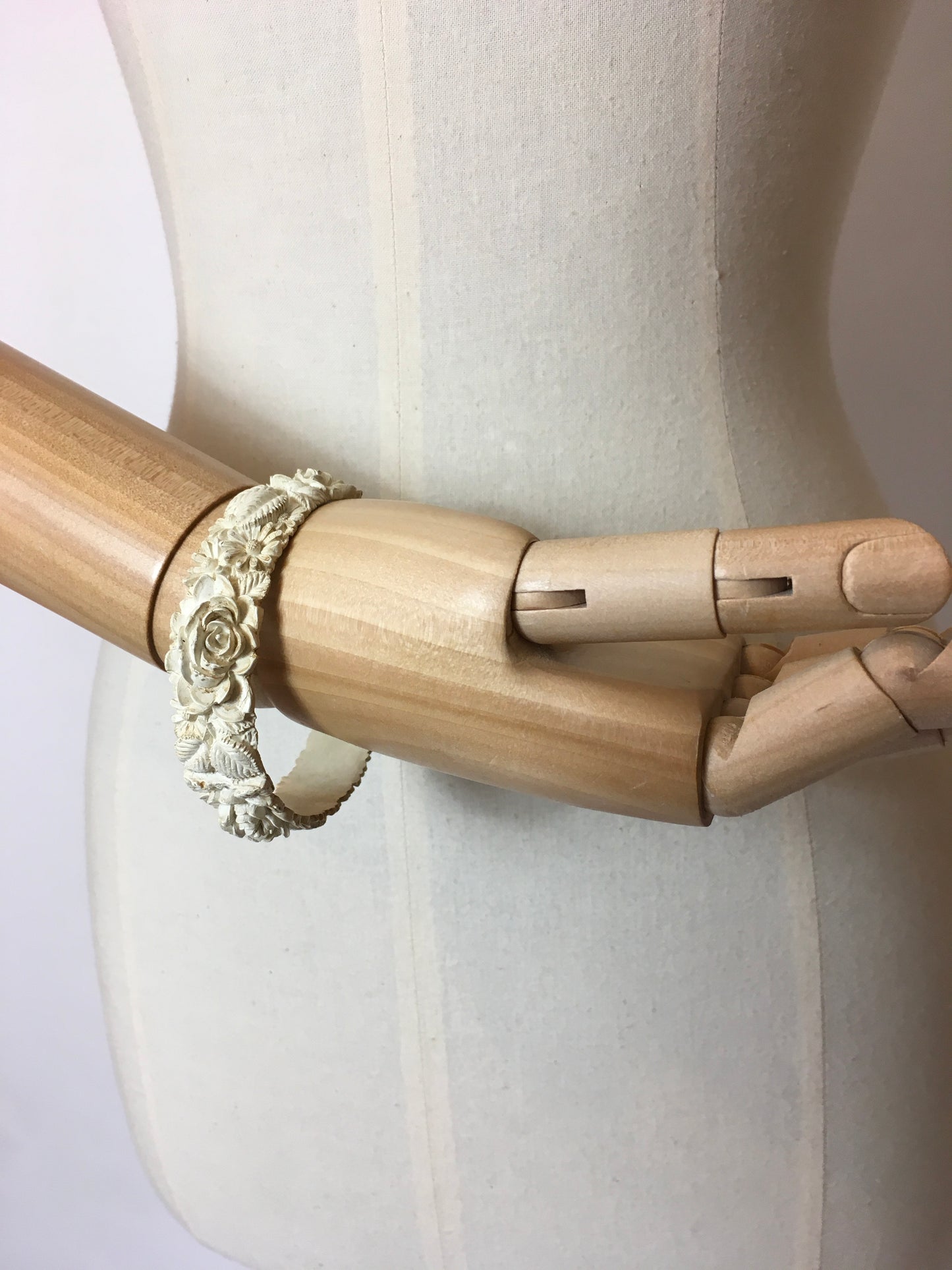 Original 1930’s Floral Carved Celluloid Bangle in off White - Festival of Vintage Fashion Show Exclusive