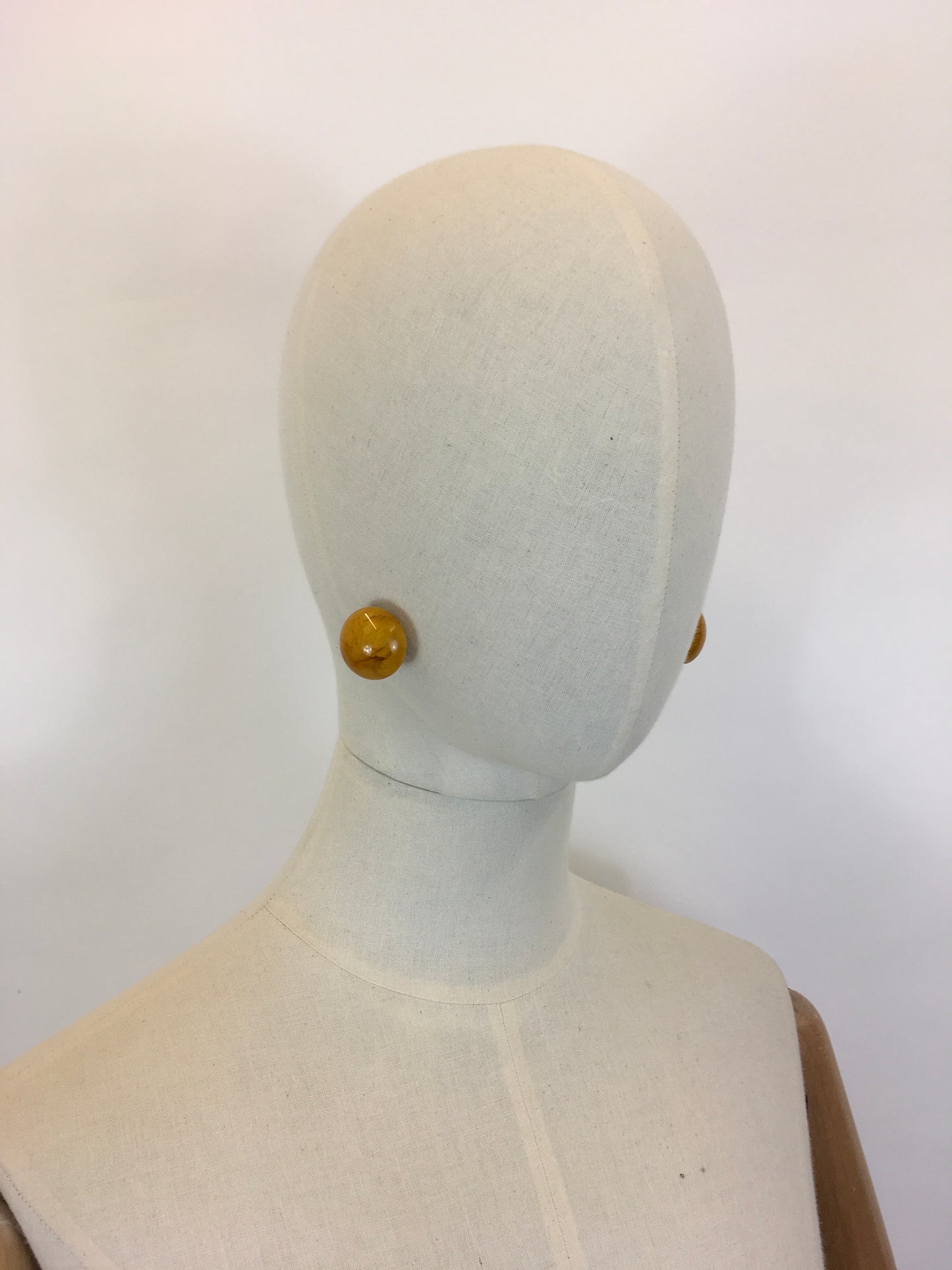 Original 1950’s Chunky Bakelite Clip On Earrings - In A Marbled Orange