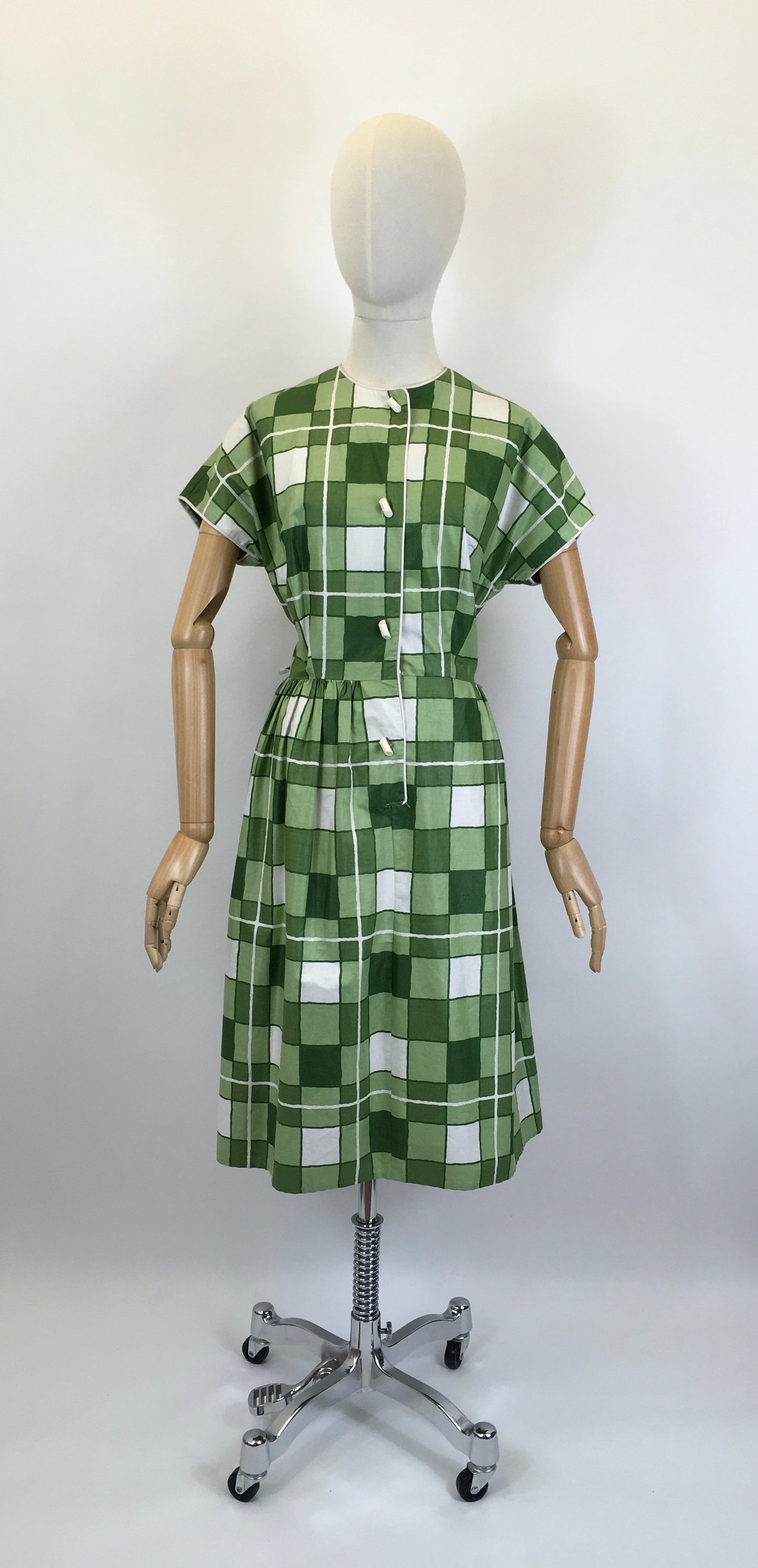 Original 1950's Darling Cotton Day Dress - In Shades of Green & White