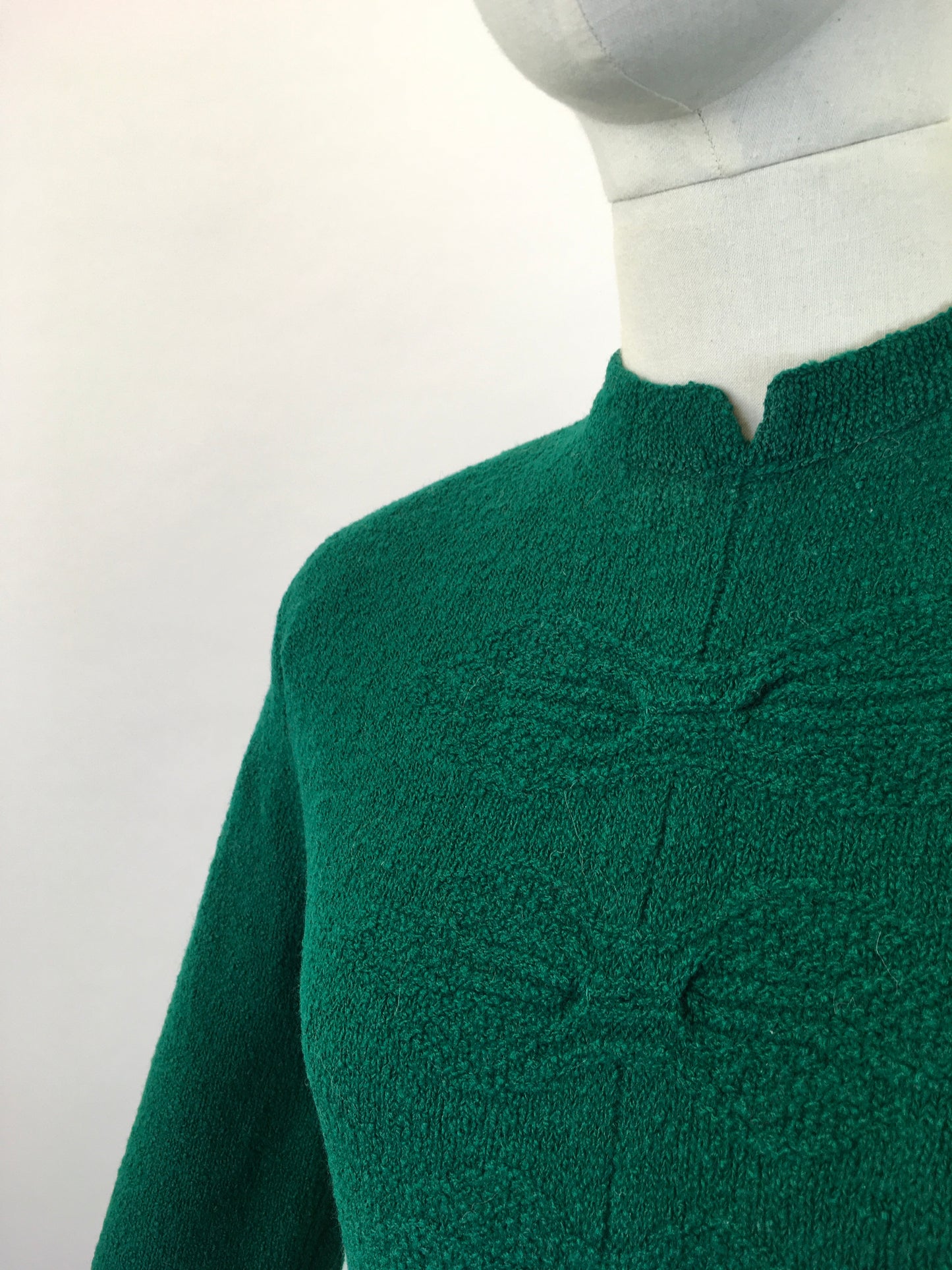 Original 1940's Stunning 2pc Knitwear Set by ' Botany Bond' - In A Rich Emerald Green