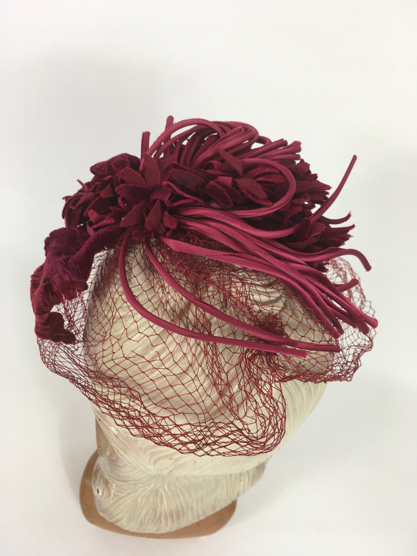 Original 1940s American Headpiece - In a Beautiful Deep Wine Colour