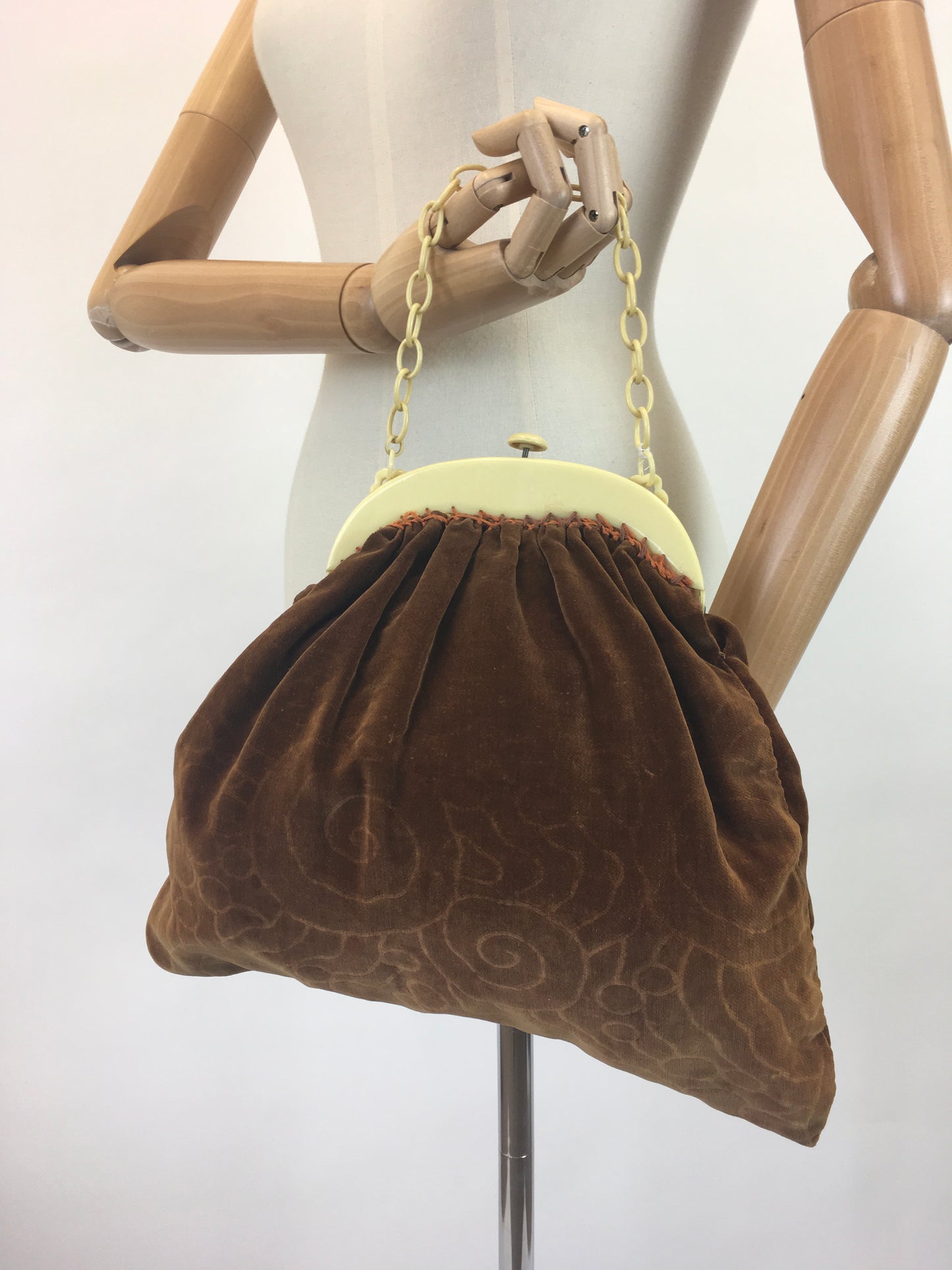 Original Late 1920's Early 1930's Stunning Velvet Handbag - In Warm Golden Brown