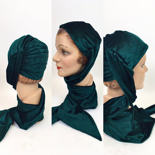 Original 1920's / 1930's Fabulous Pine Green Velvet Skull Cap - With Deco Pointed Scarf Tails