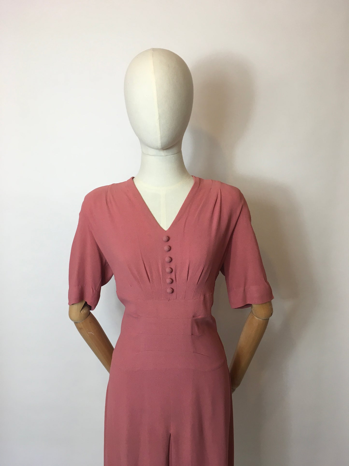 Original 1940’s Rose Pink Crepe Dress - Lovely Panelled Waist Detailing