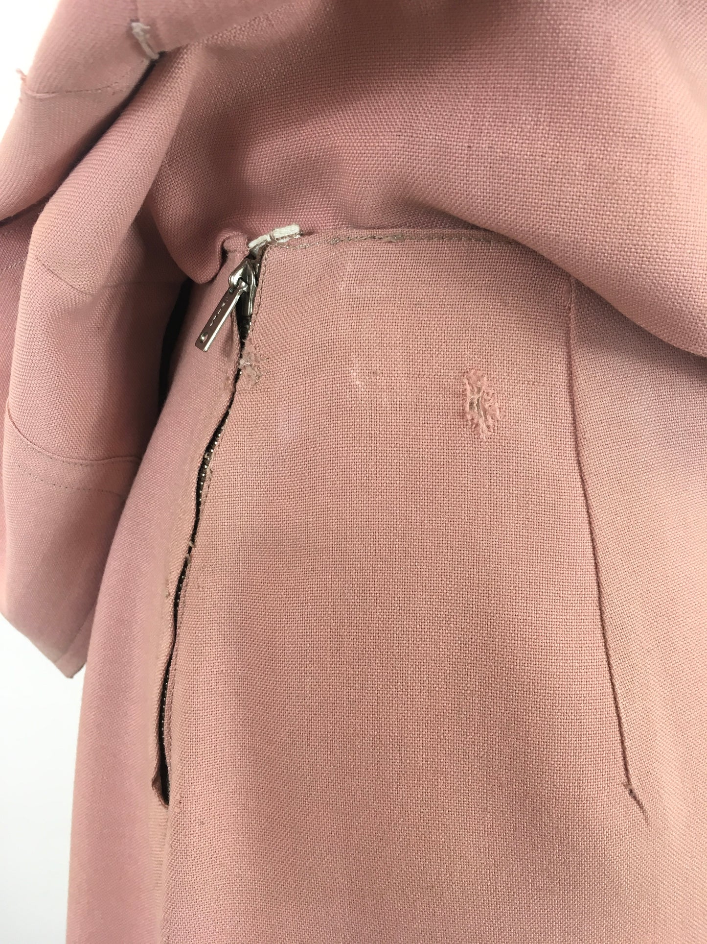 Original 1940's 2pc Linen Summer Suit - In A Powdered Pink