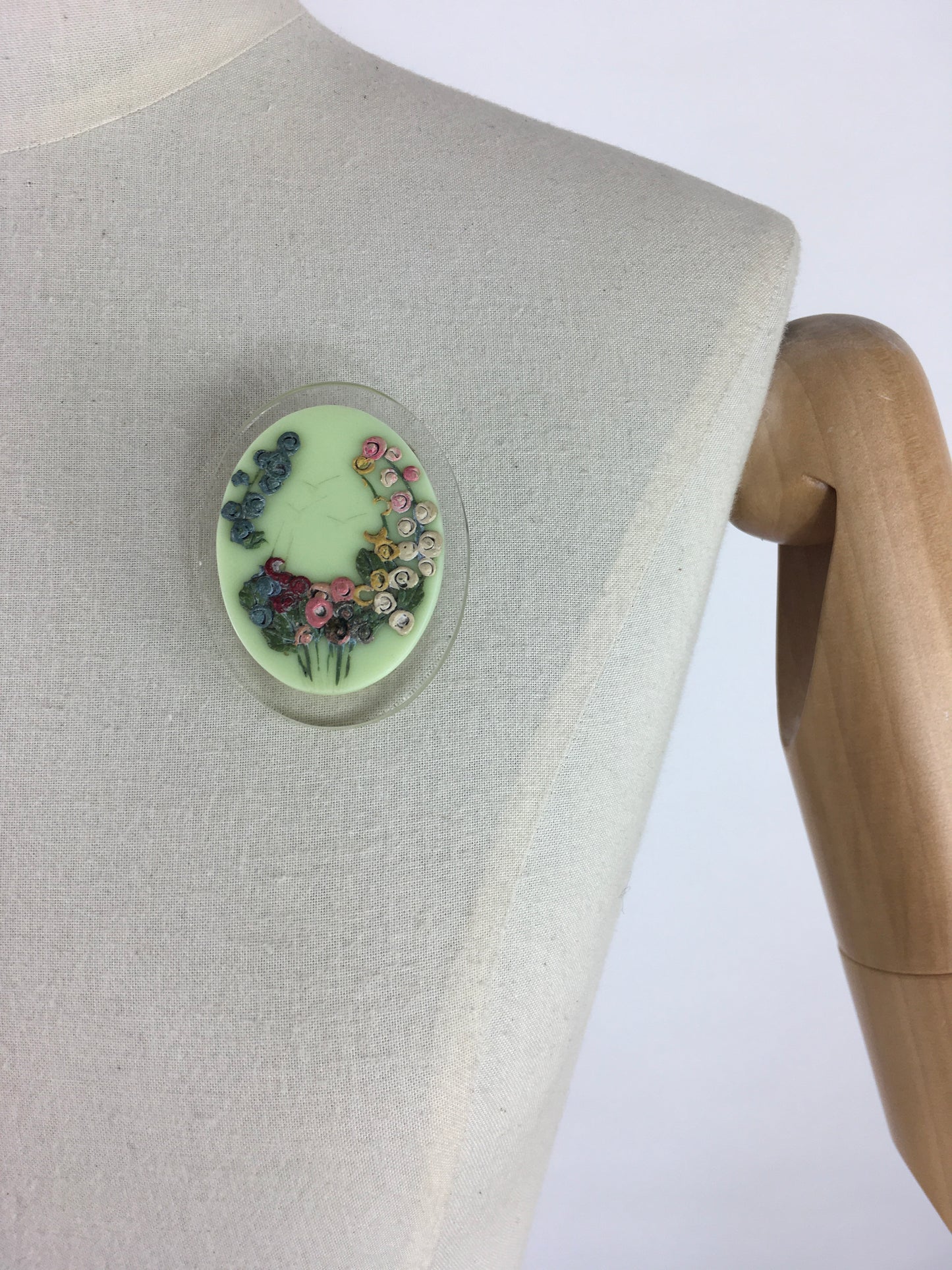Original 1940’s Double Layered Lucite Brooch - With Handpainted Pastel Floral Details