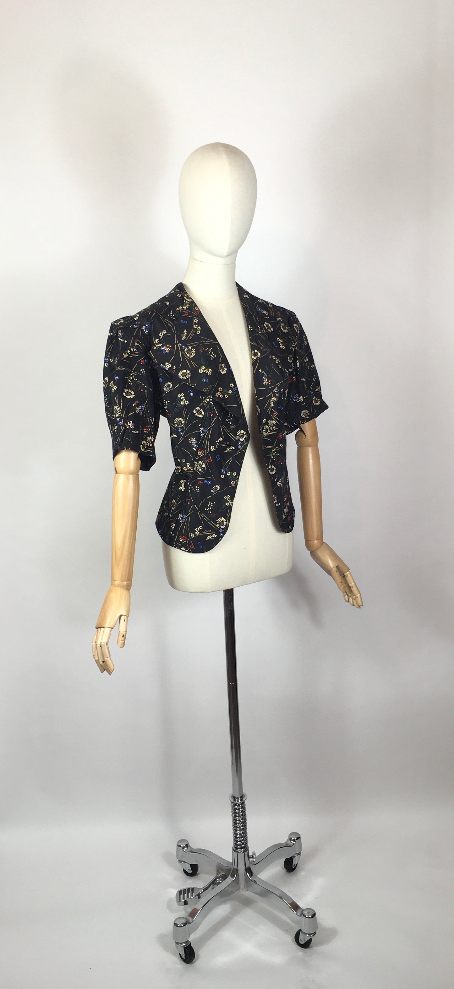 Original 1930’s Exquisite Handpainted Floral Jacket - British Made by ‘ Bermella’ Label