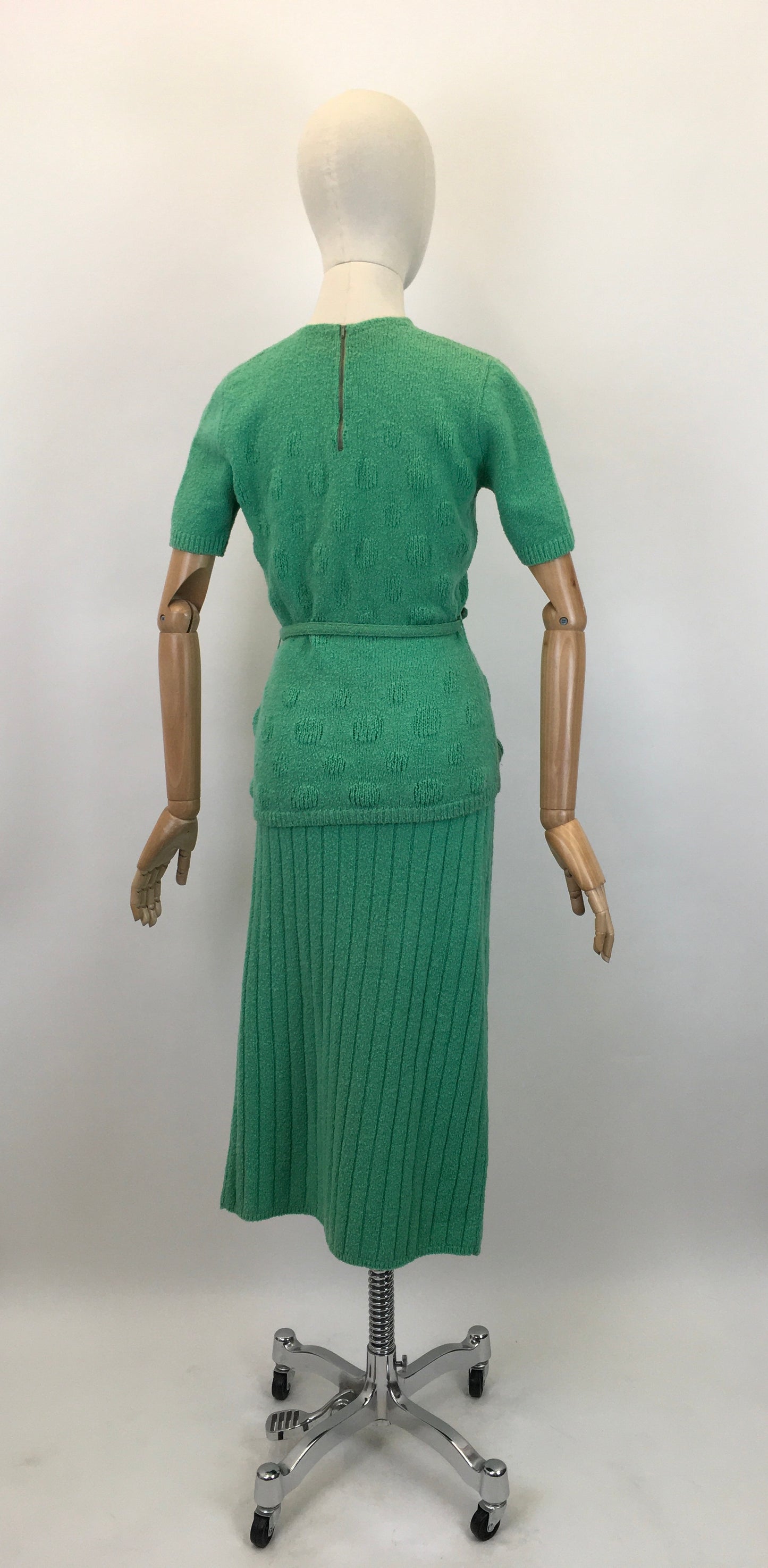 Original 1950's Darling 3 pc Knit Set by ' Roos Bros Sportswear' - In Mint Green